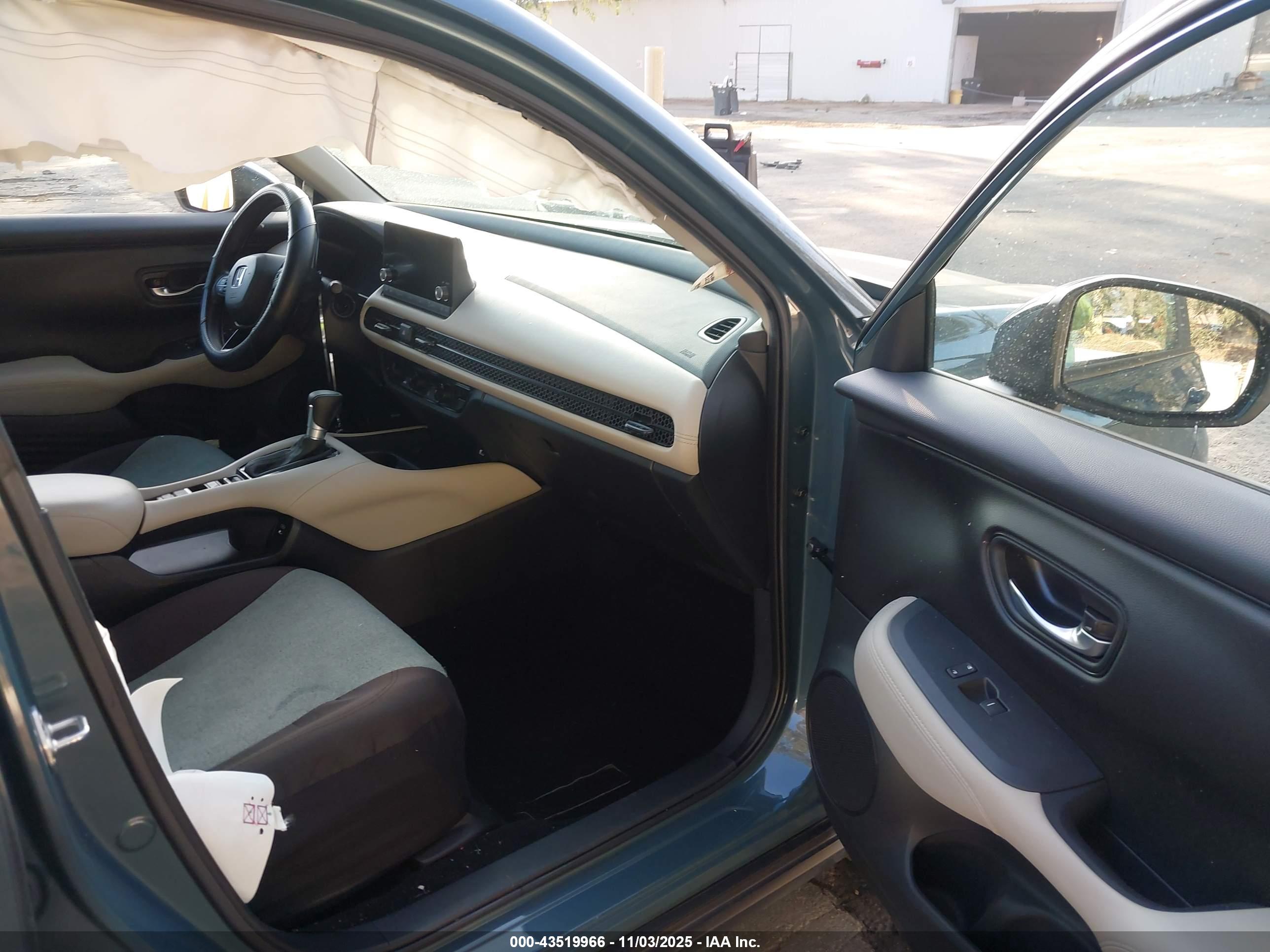 HONDA HR-V image 5