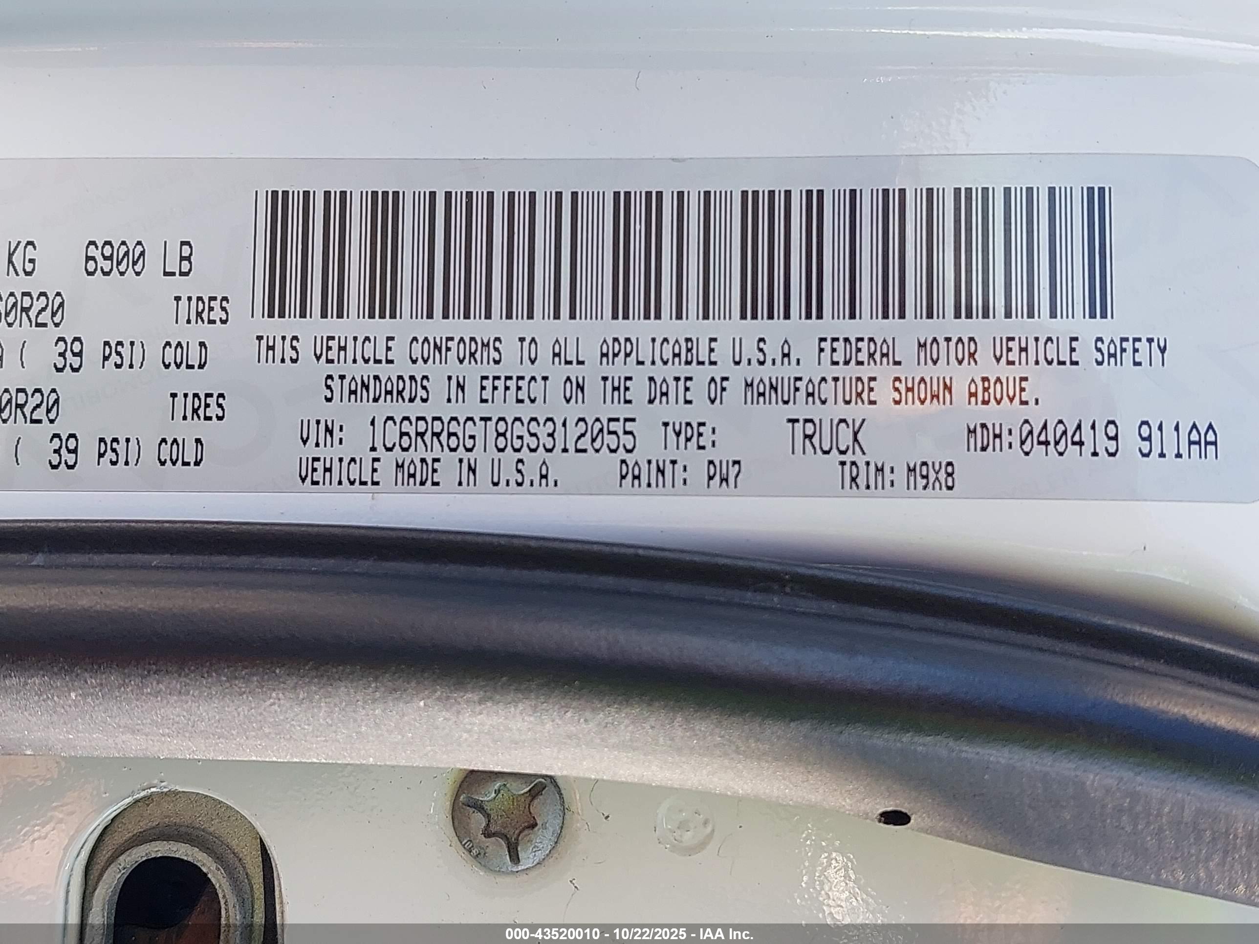 RAM 1500 image 9