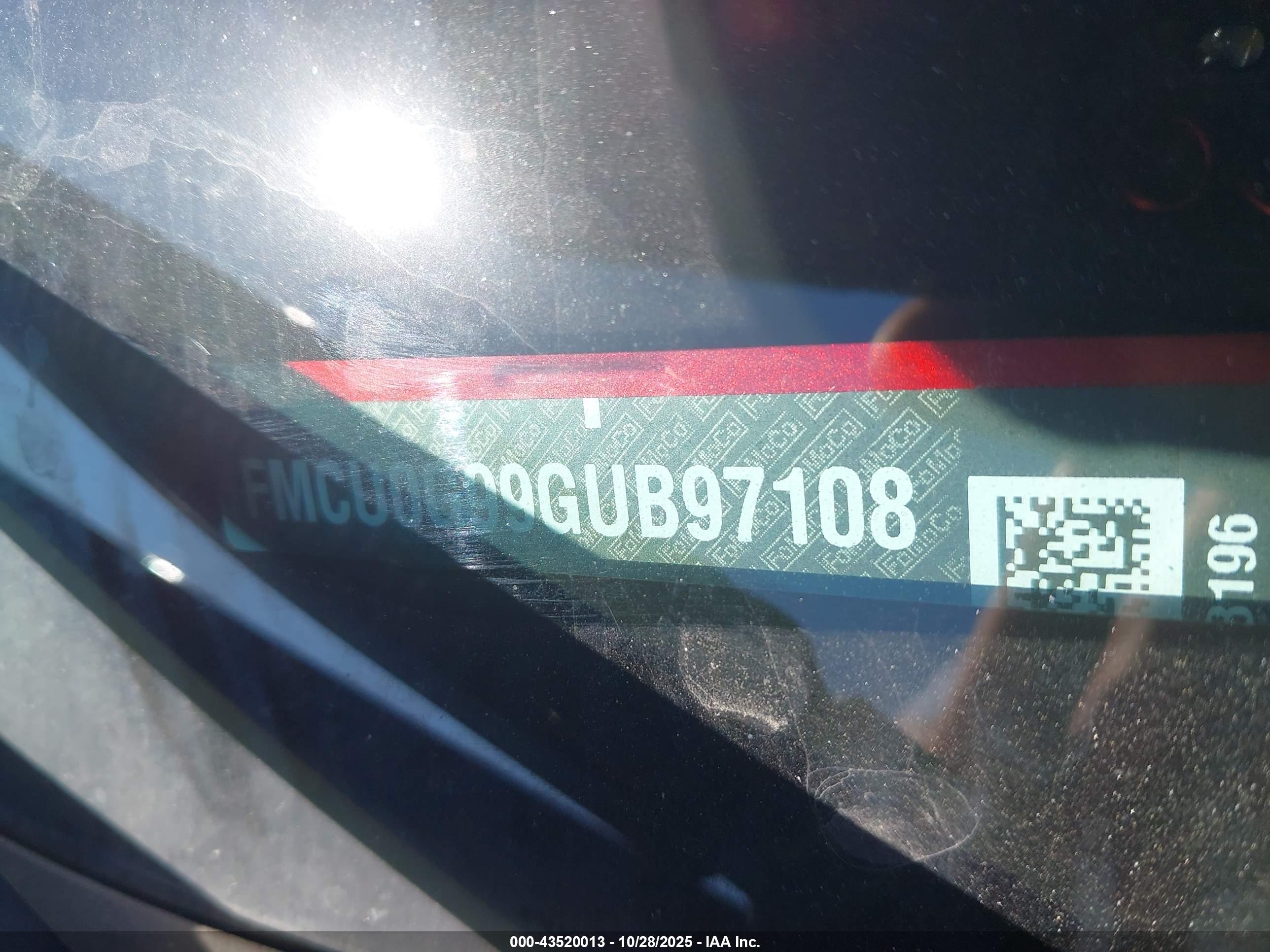 FORD ESCAPE image 9