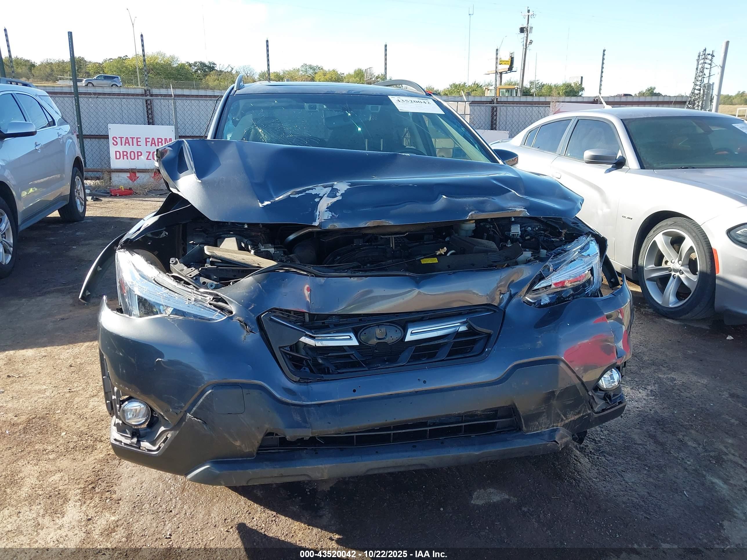 SUBARU CROSSTREK image 6