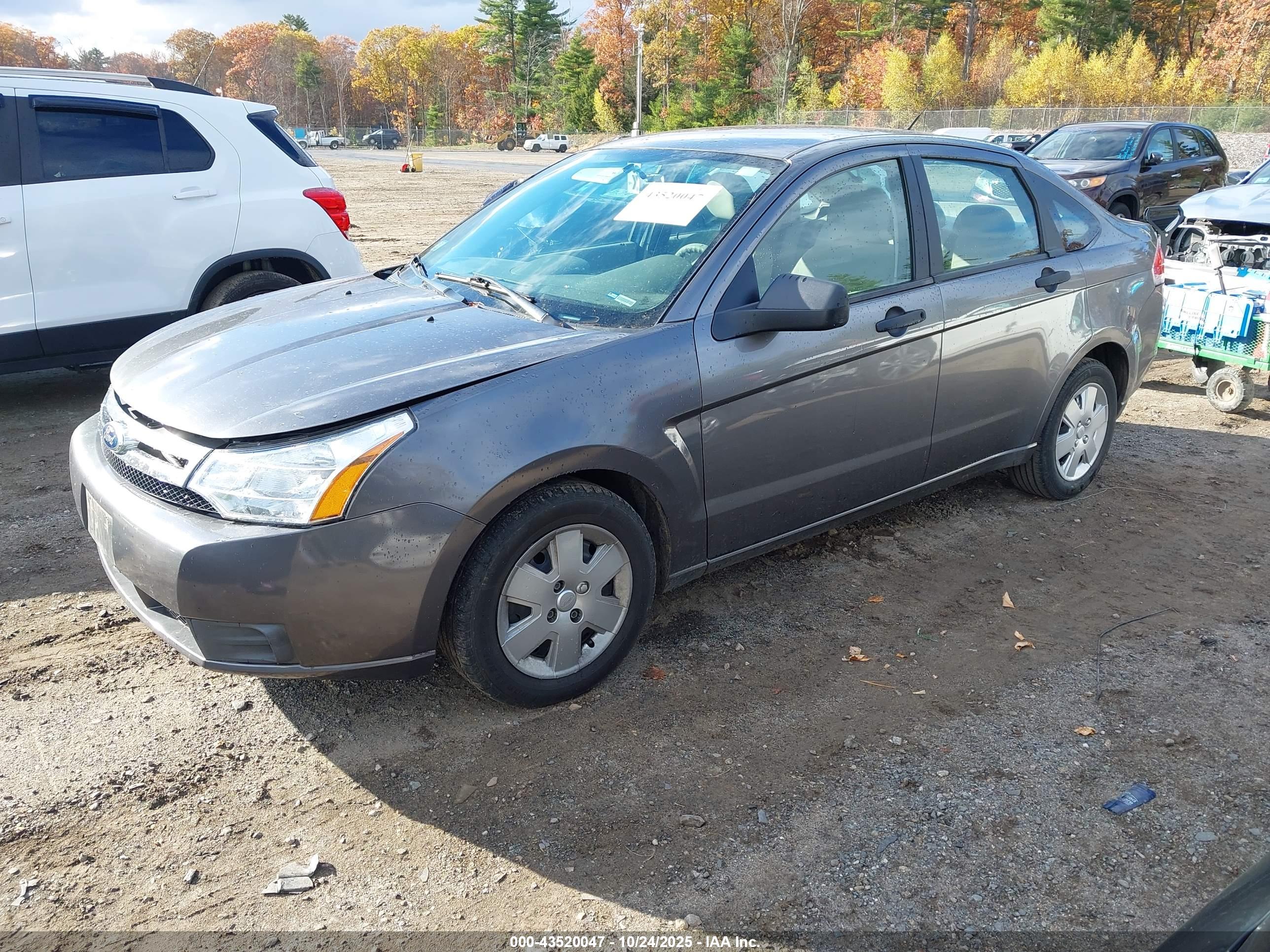 FORD FOCUS image 2