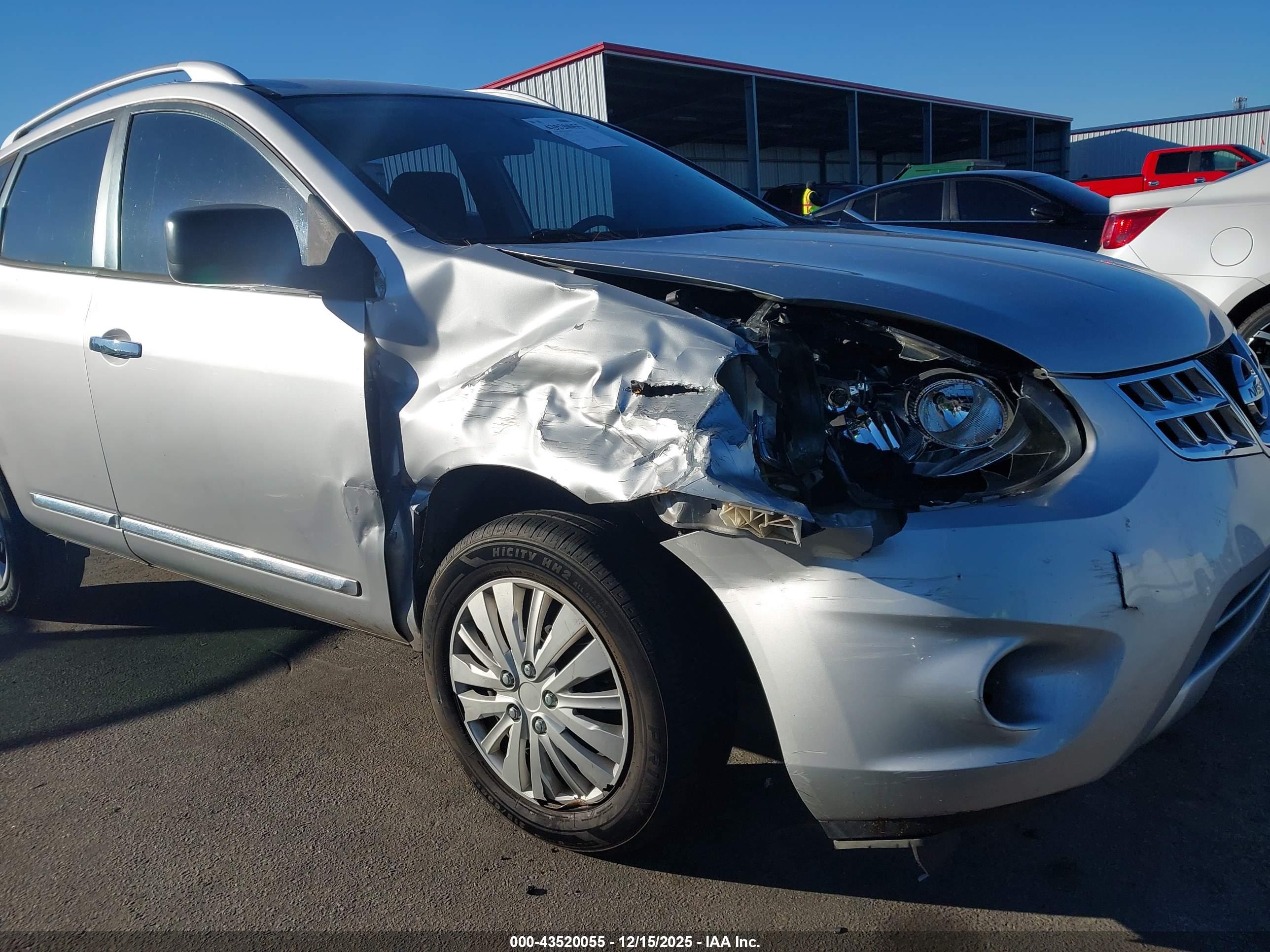 NISSAN ROGUE image 6