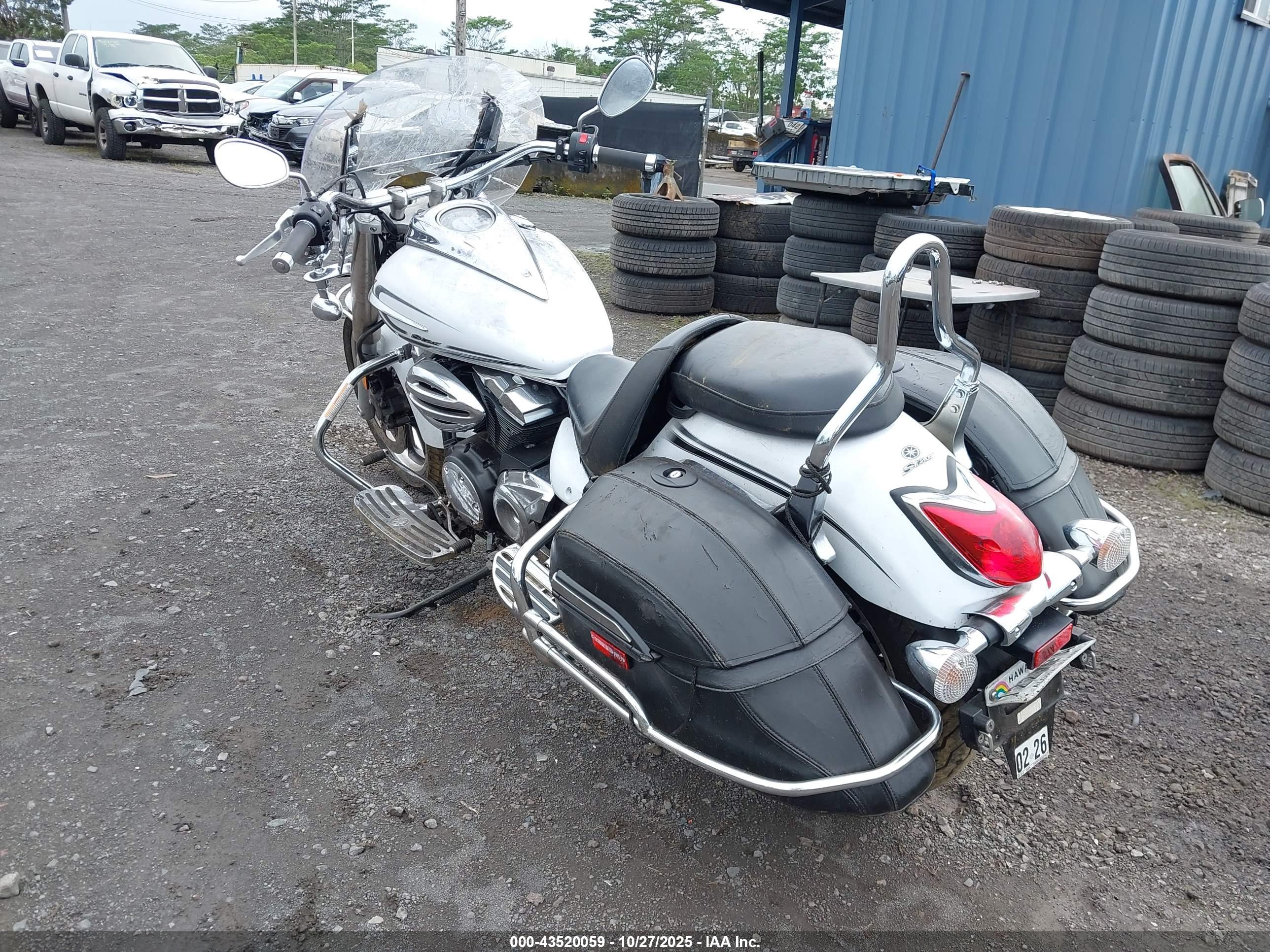YAMAHA XVS950 image 3