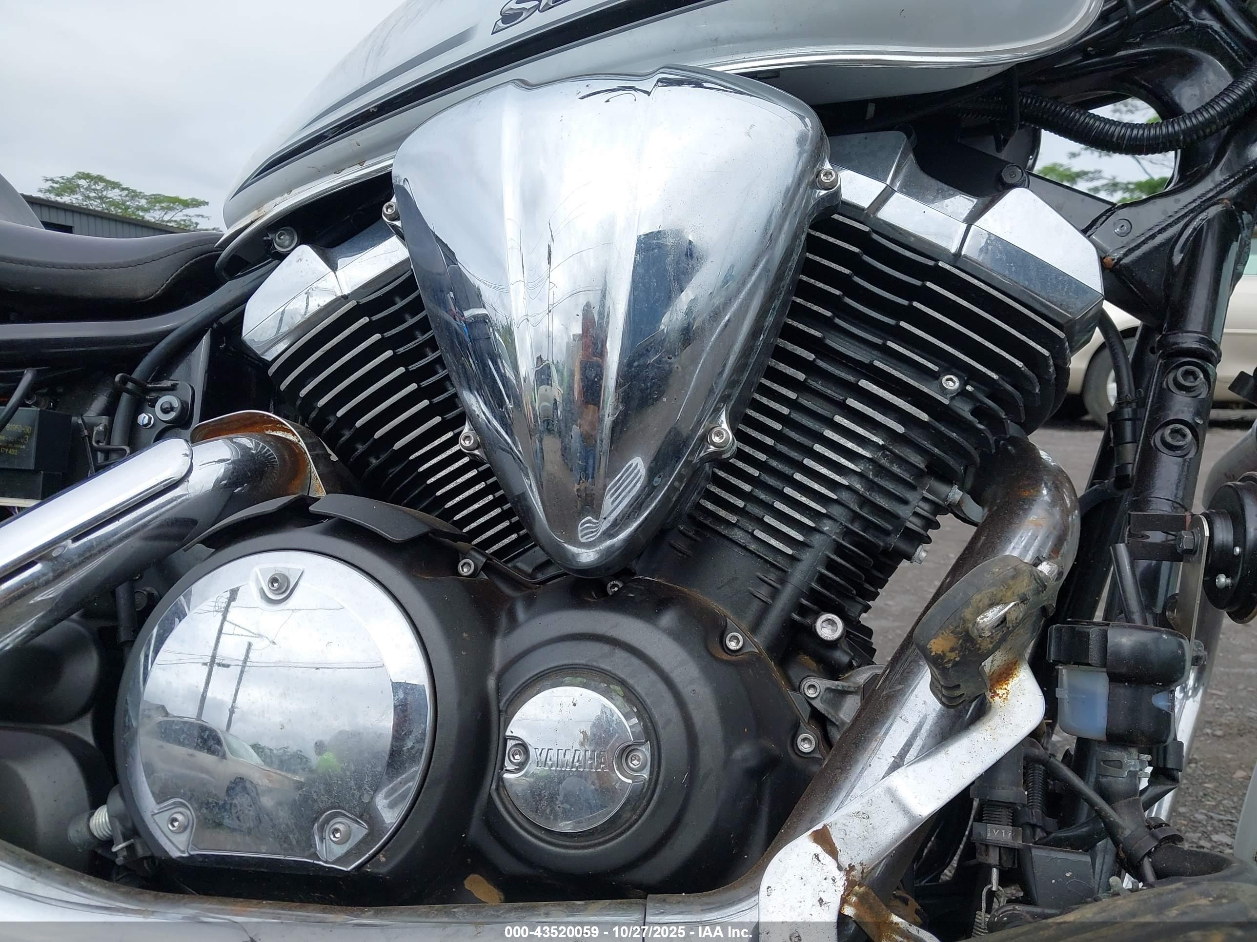 YAMAHA XVS950 image 8
