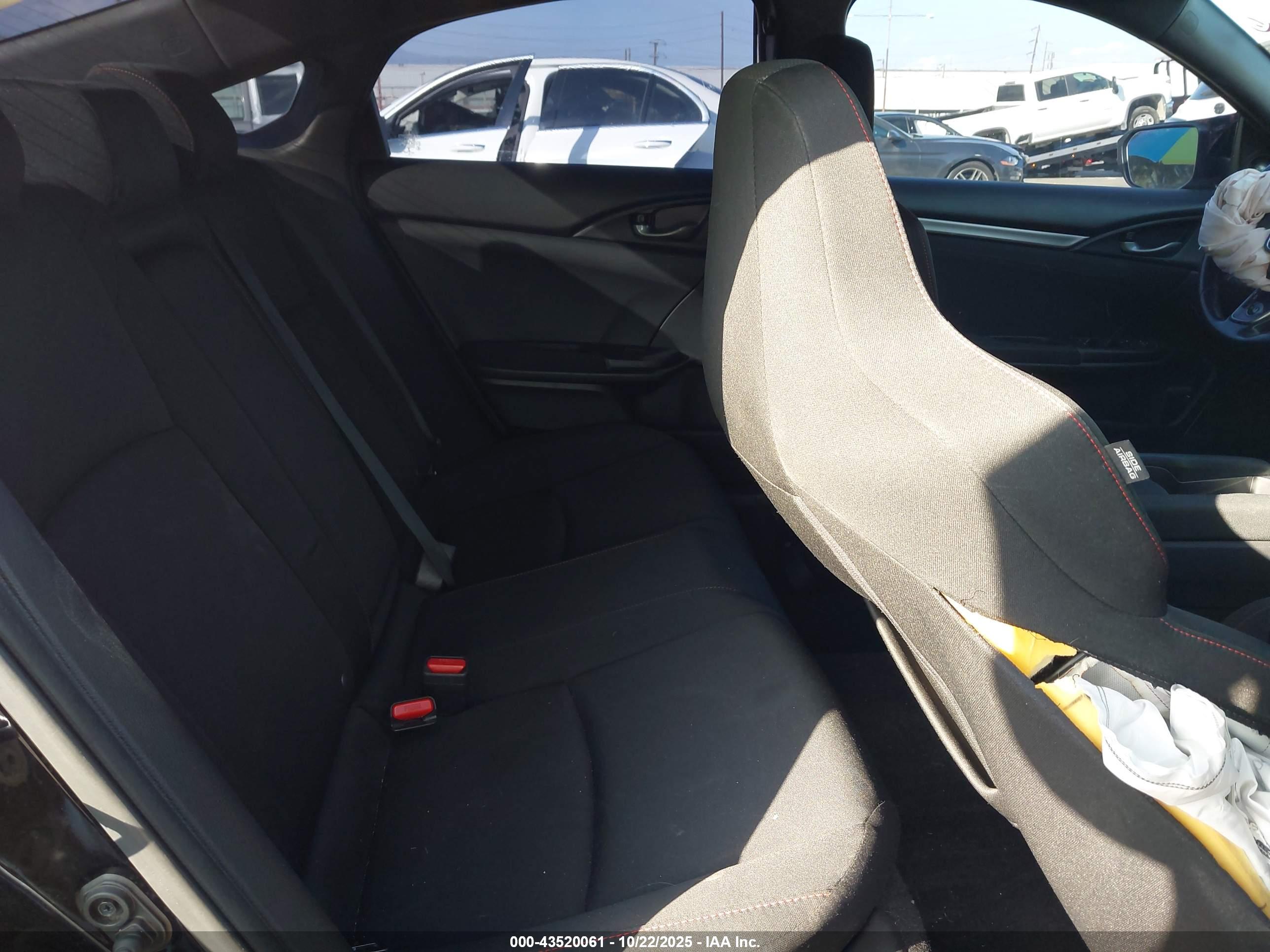 HONDA CIVIC image 8