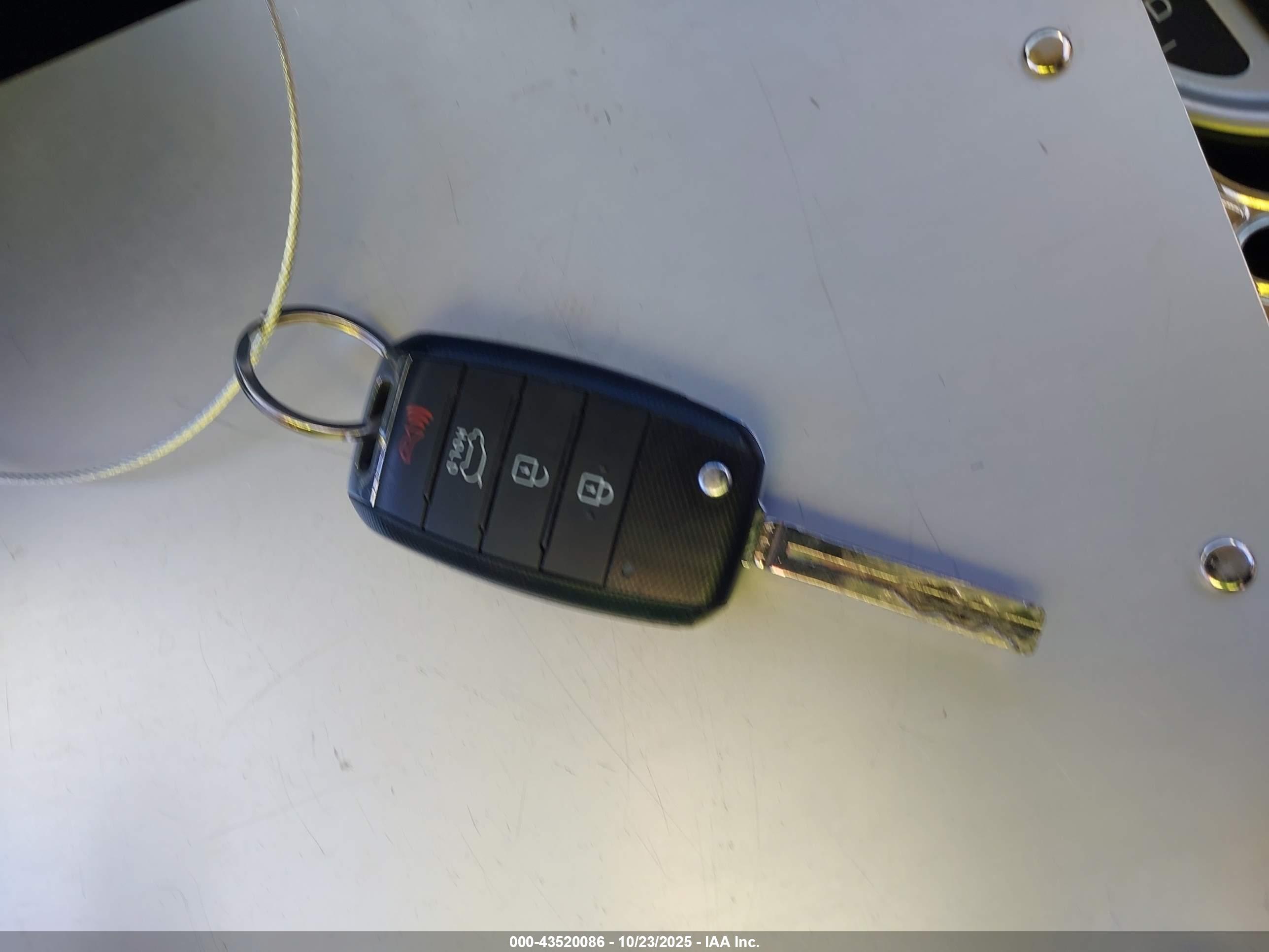 KIA SOUL image 11