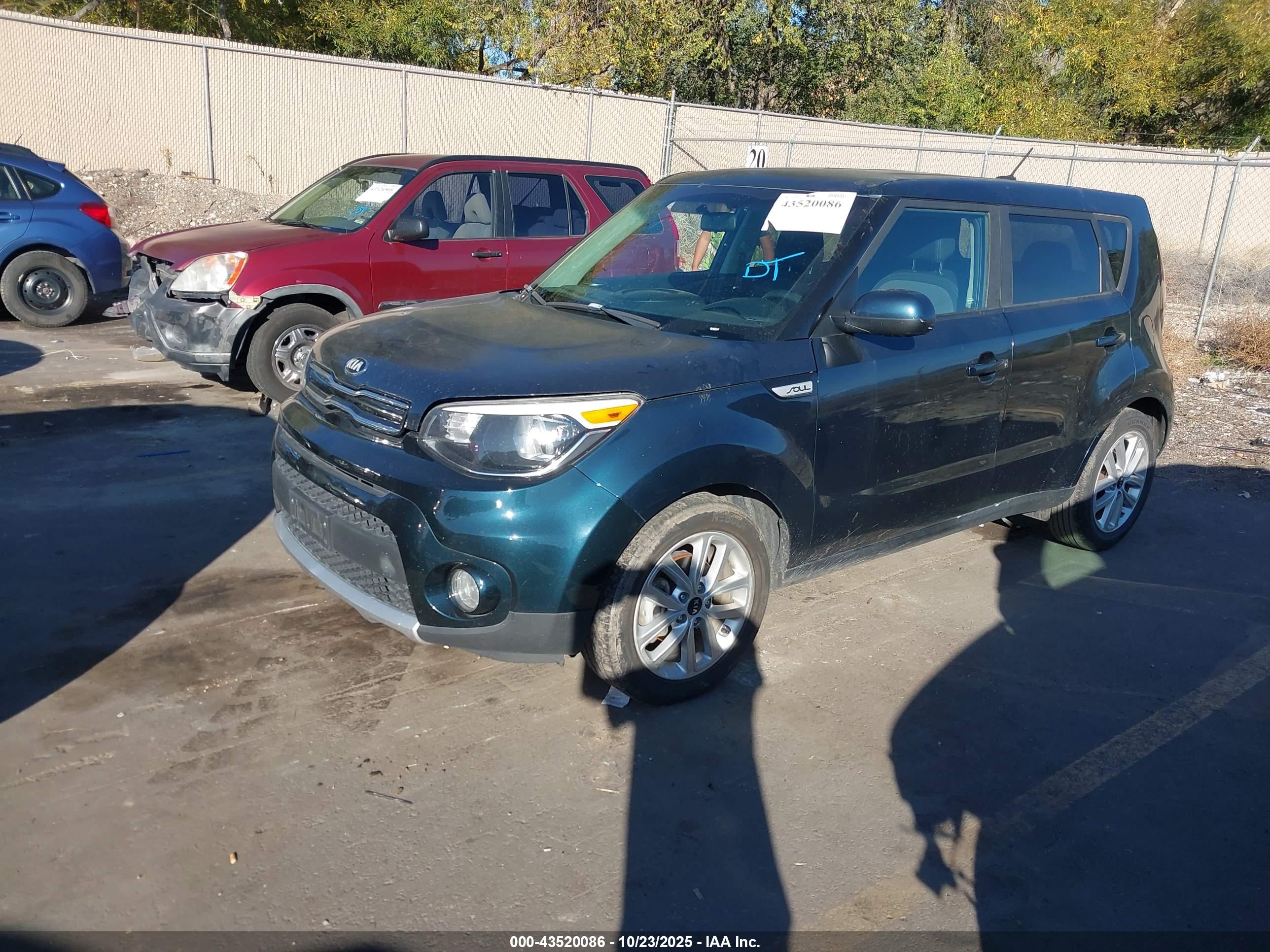 KIA SOUL image 2