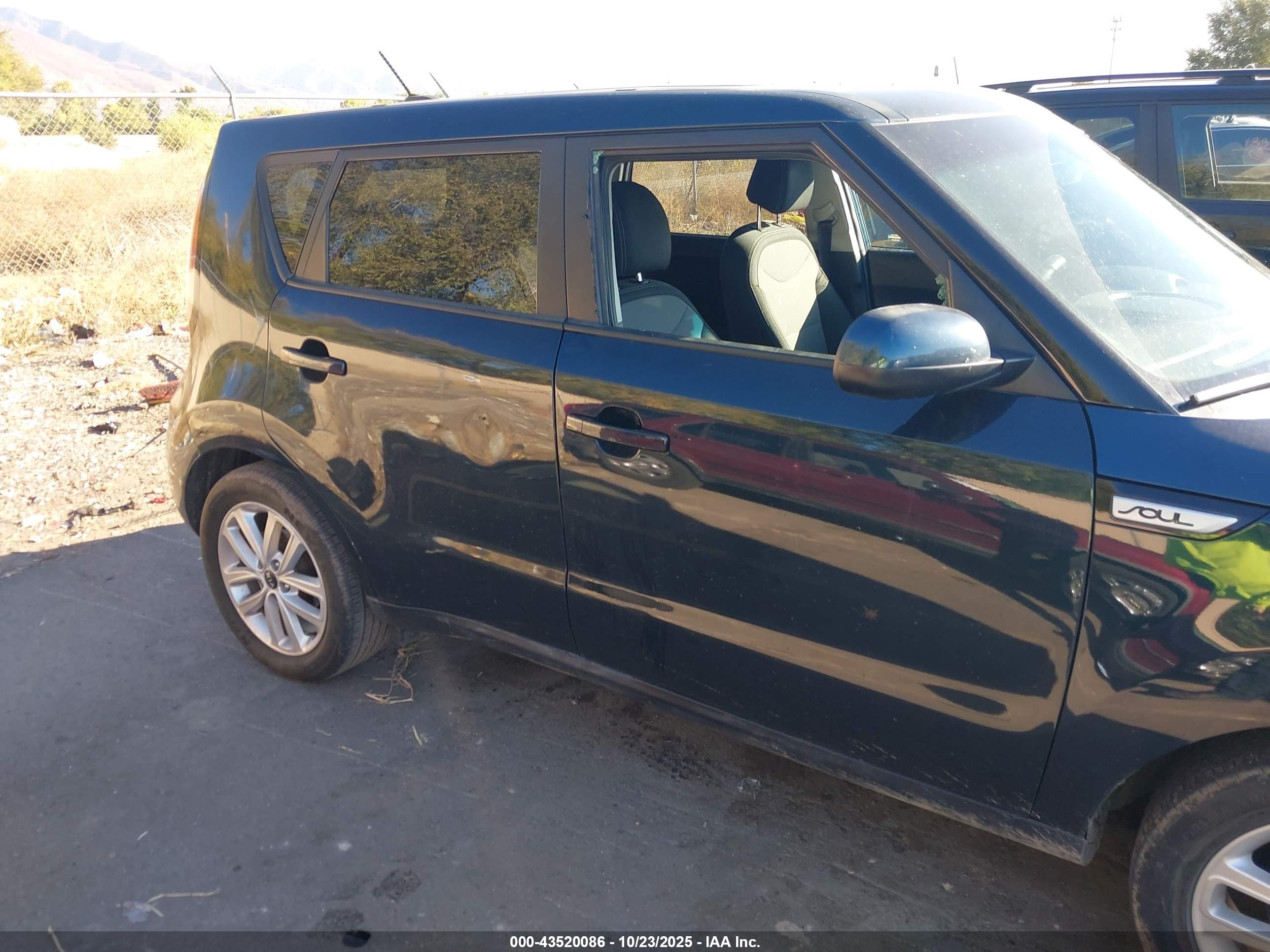 KIA SOUL image 6