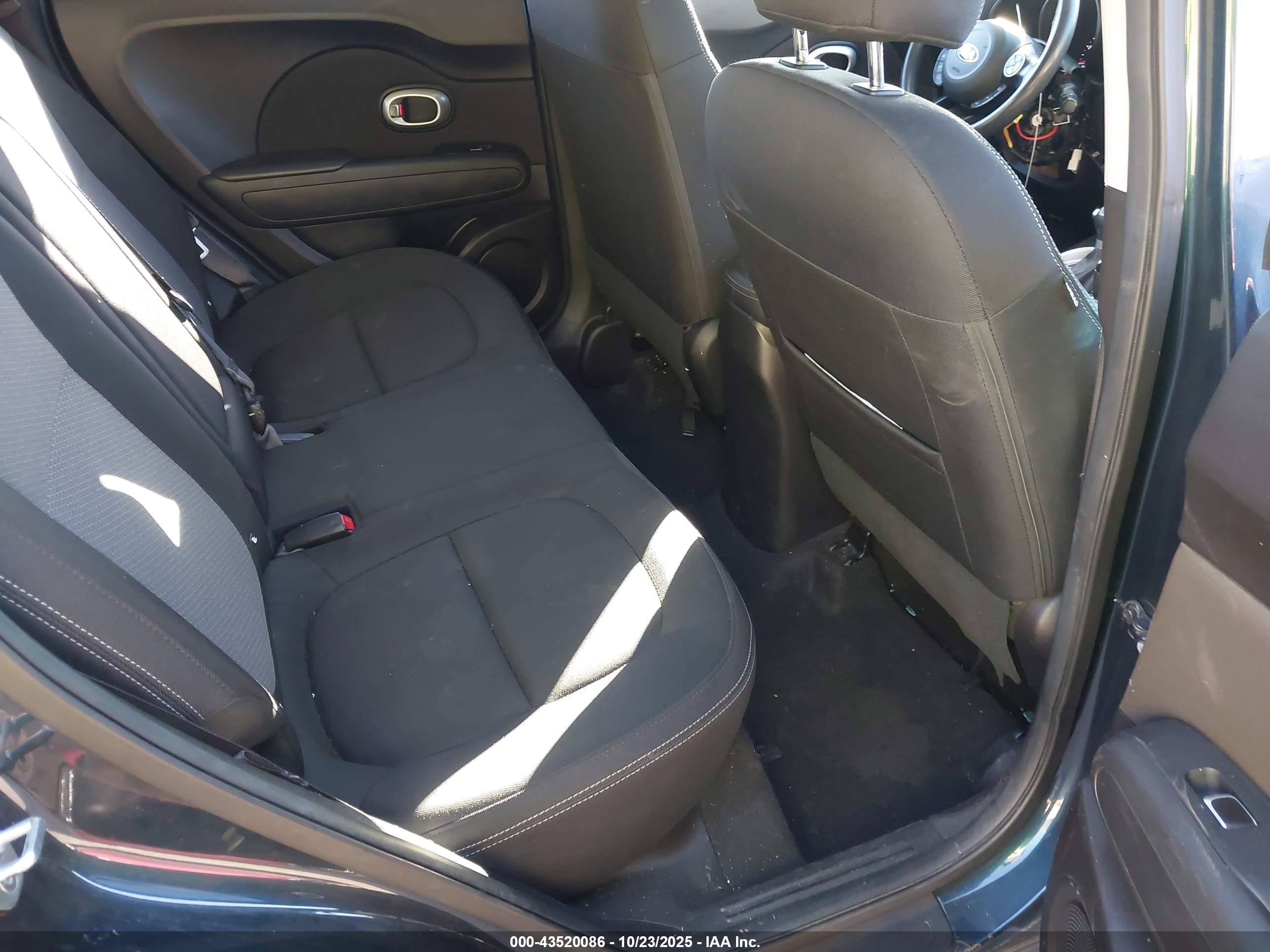 KIA SOUL image 8