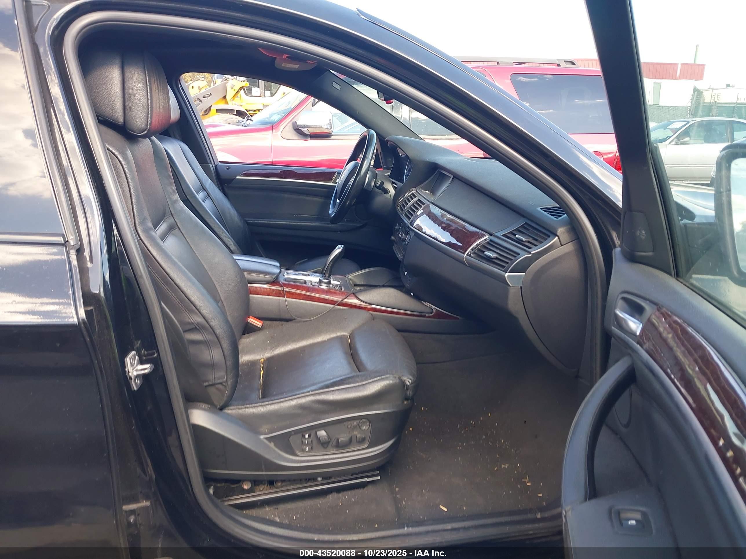 BMW X6 image 5