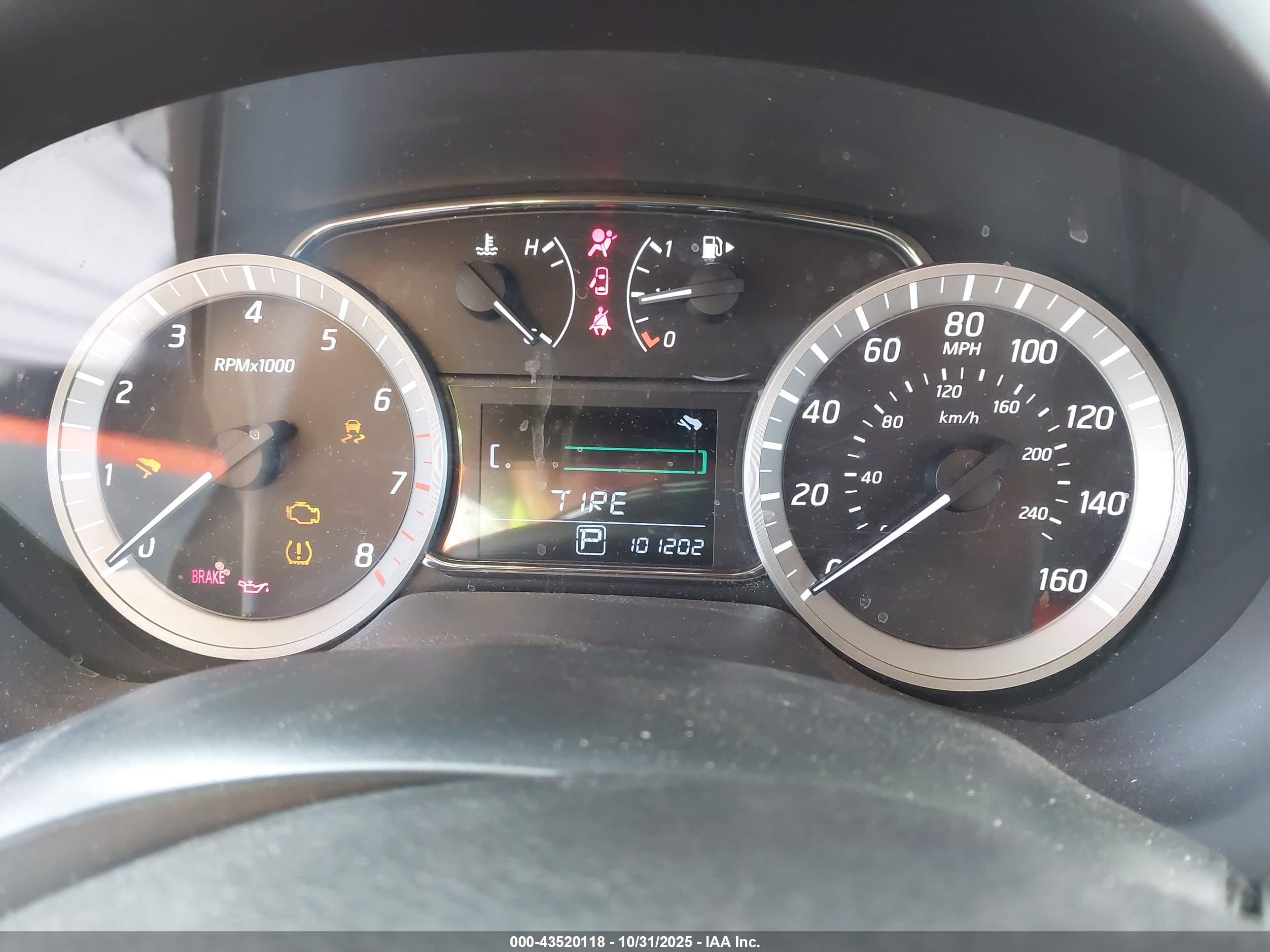 NISSAN SENTRA image 7