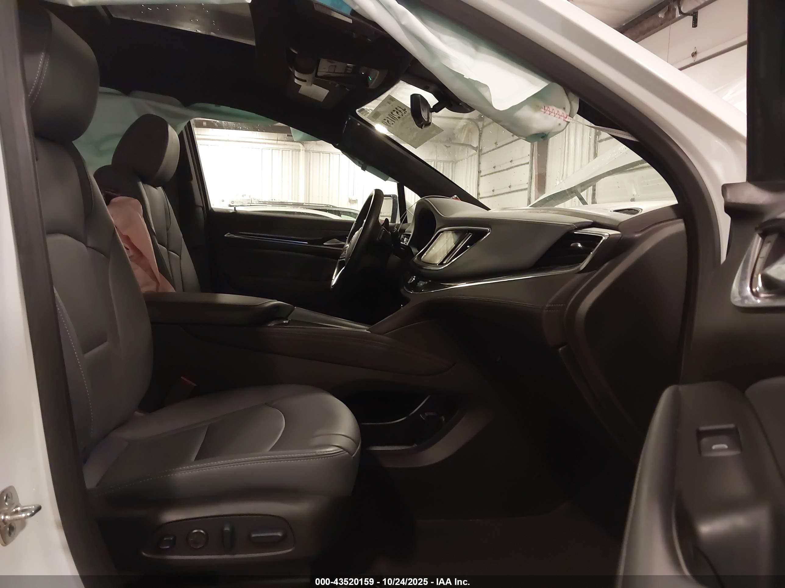 BUICK ENCLAVE image 5