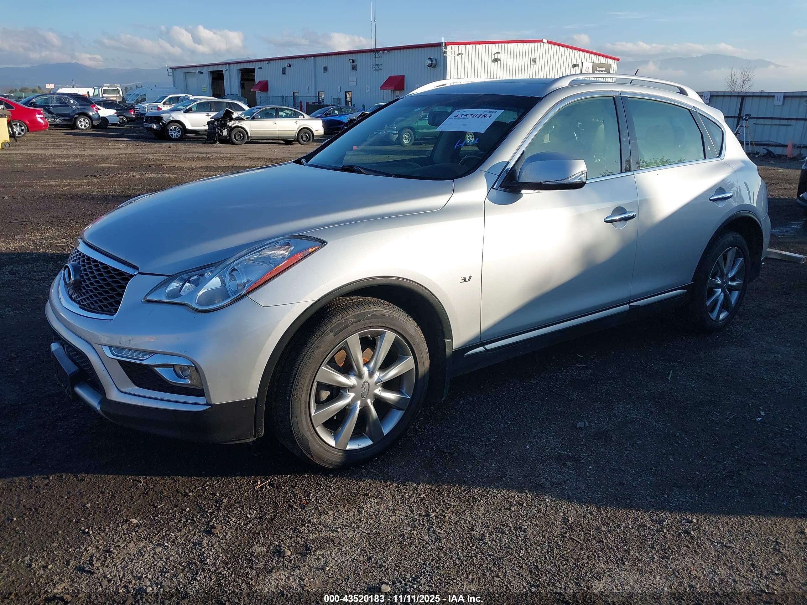 INFINITI QX50 image 2