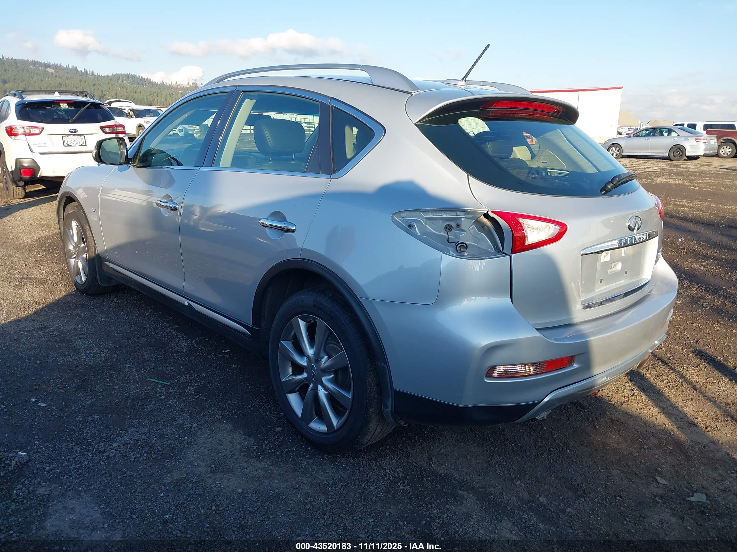 INFINITI QX50 image 3
