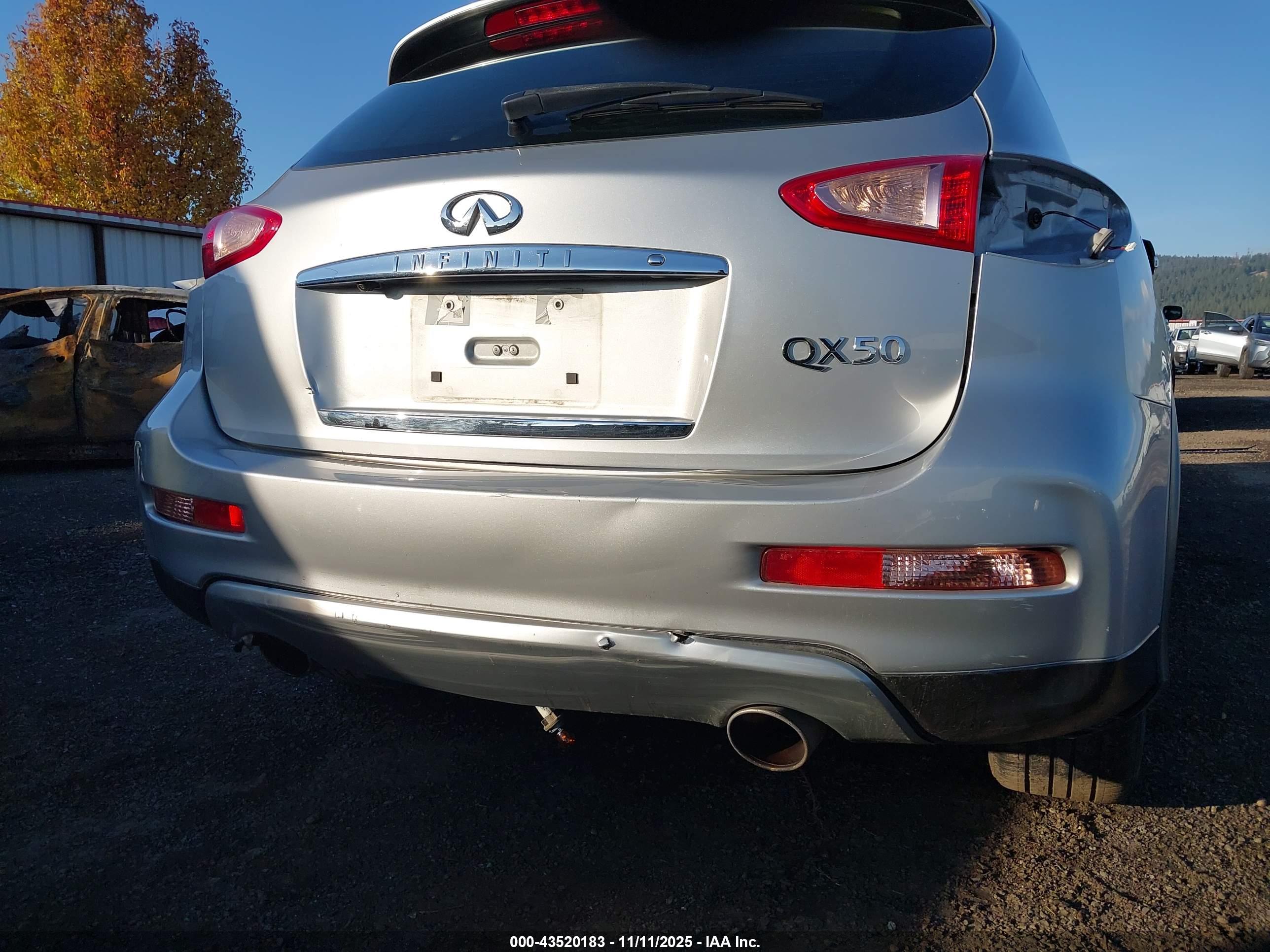 INFINITI QX50 image 6
