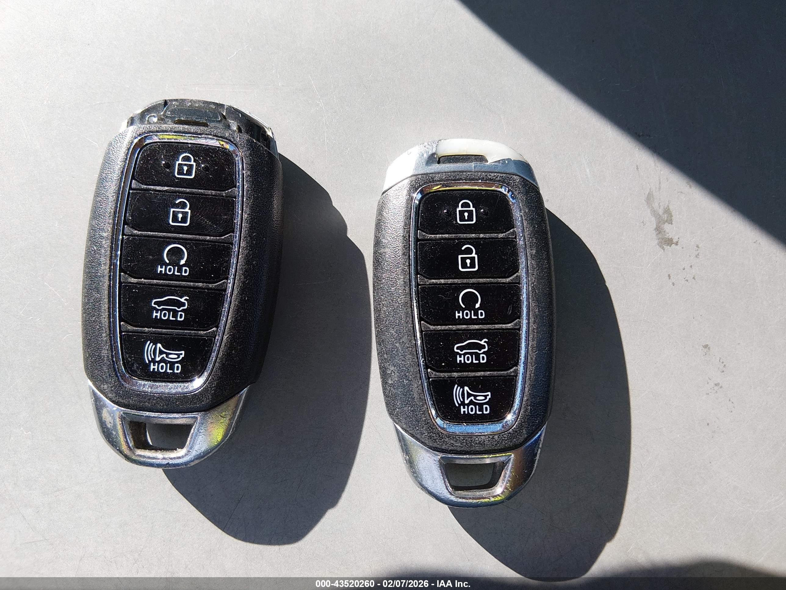 HYUNDAI ELANTRA image 11