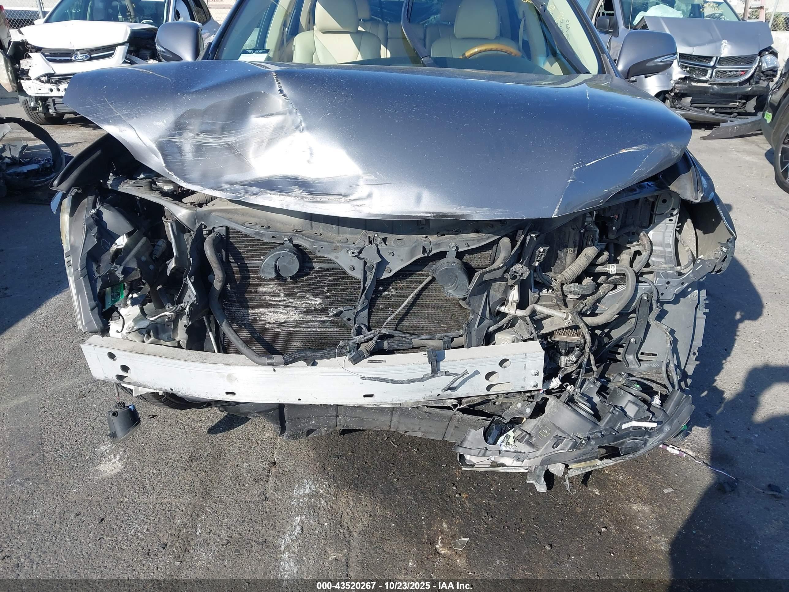 LEXUS RX image 6