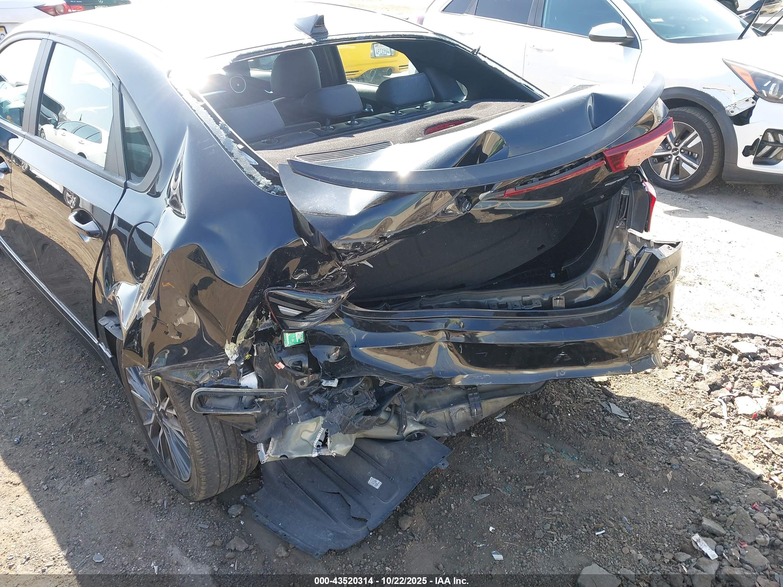 KIA FORTE image 6