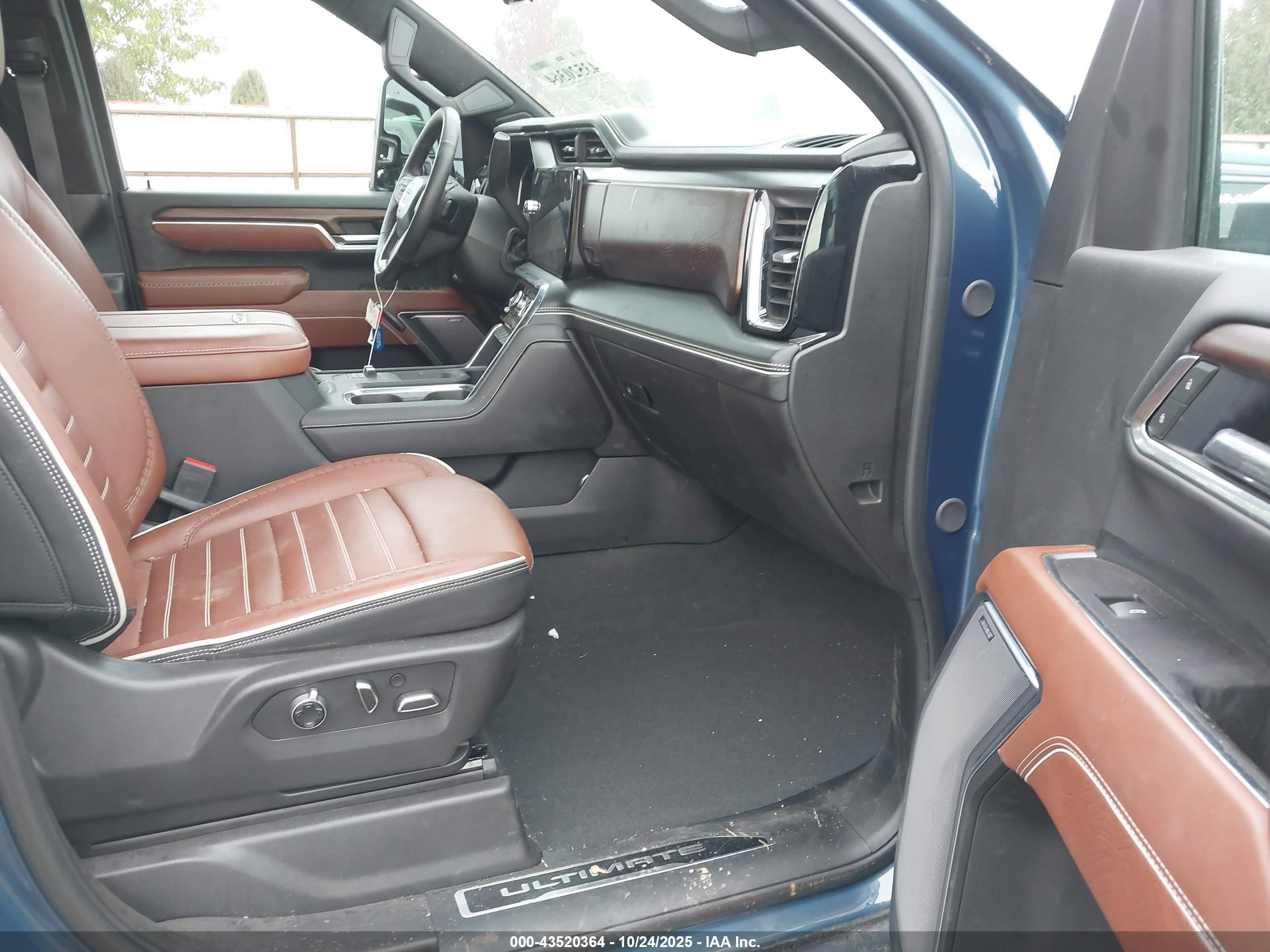 GMC SIERRA image 5