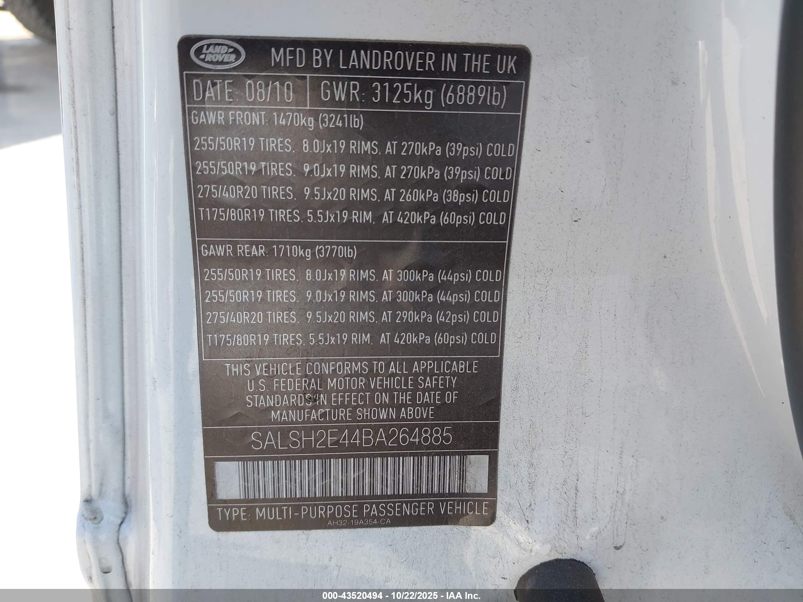 LAND ROVER image 9