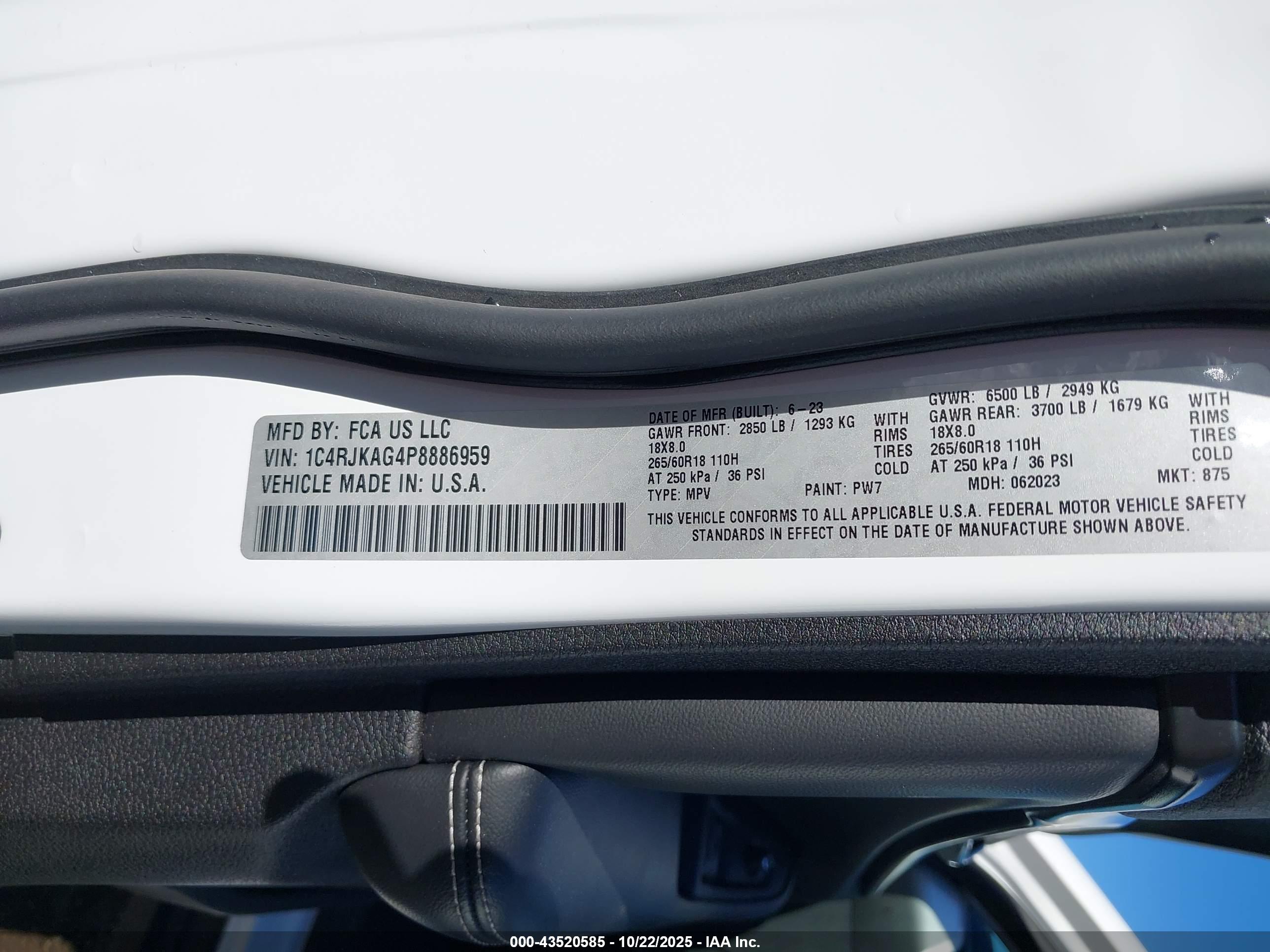 JEEP GRAND image 9