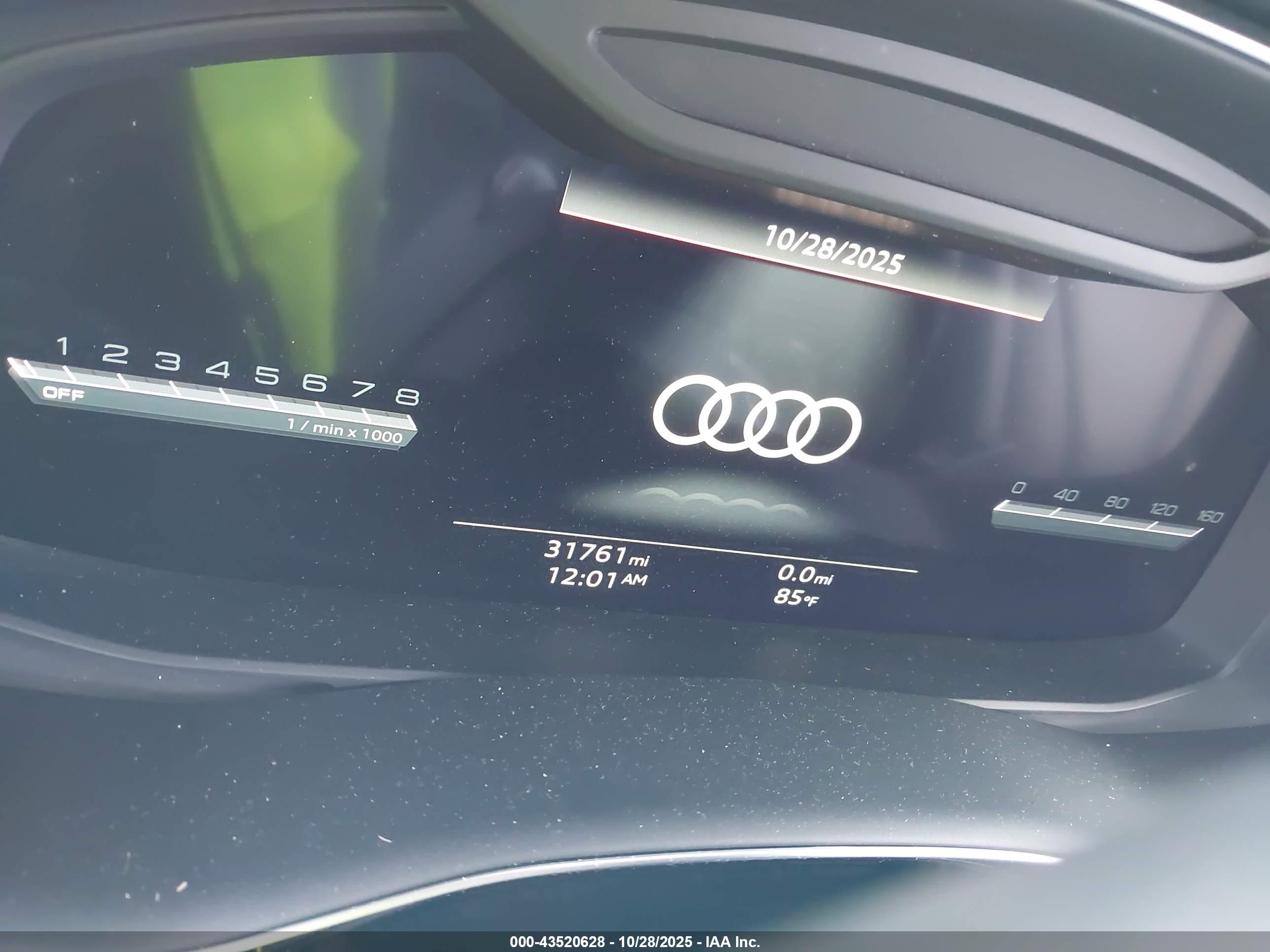 AUDI Q7 image 7