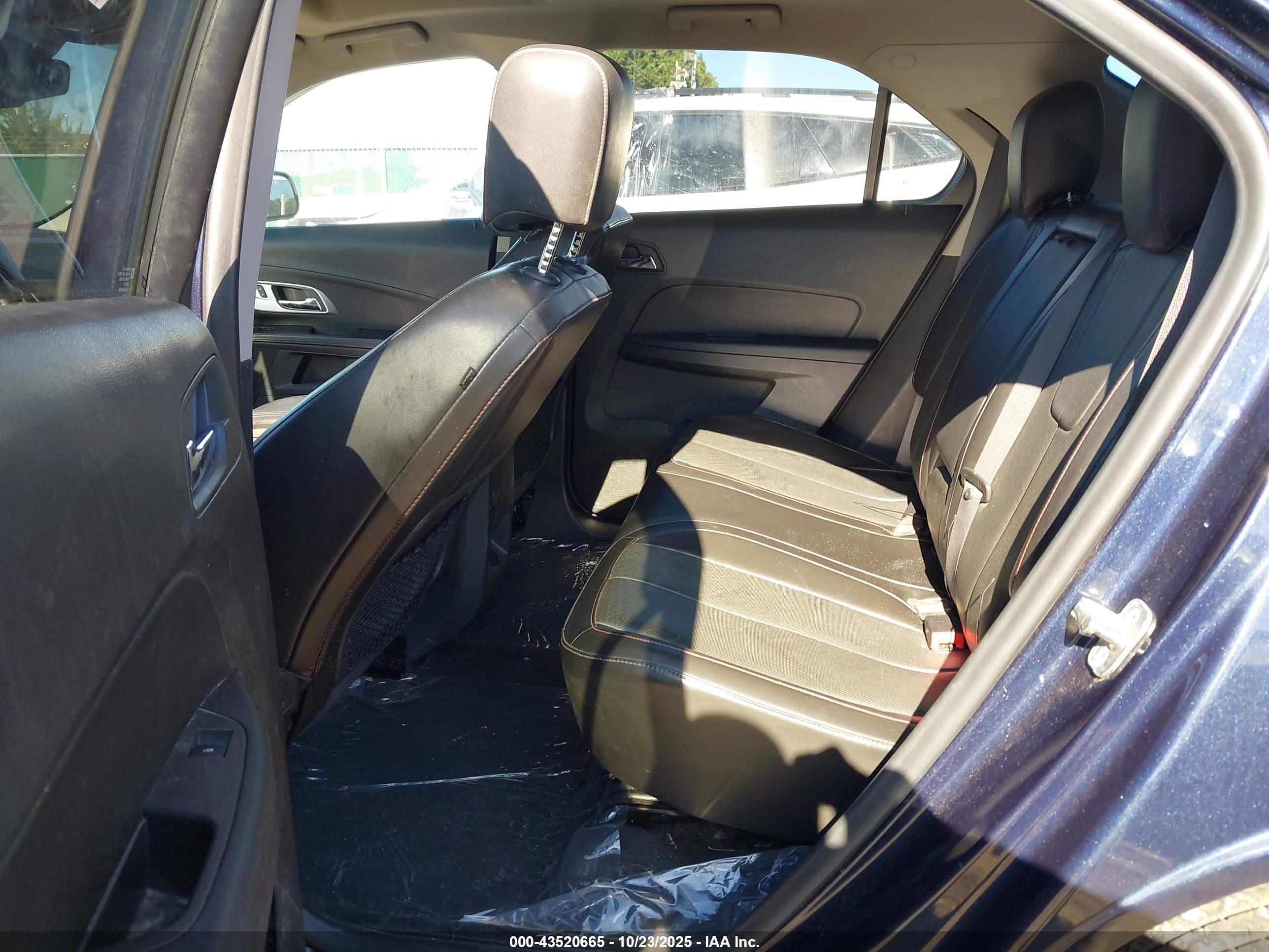 CHEVROLET EQUINOX image 8