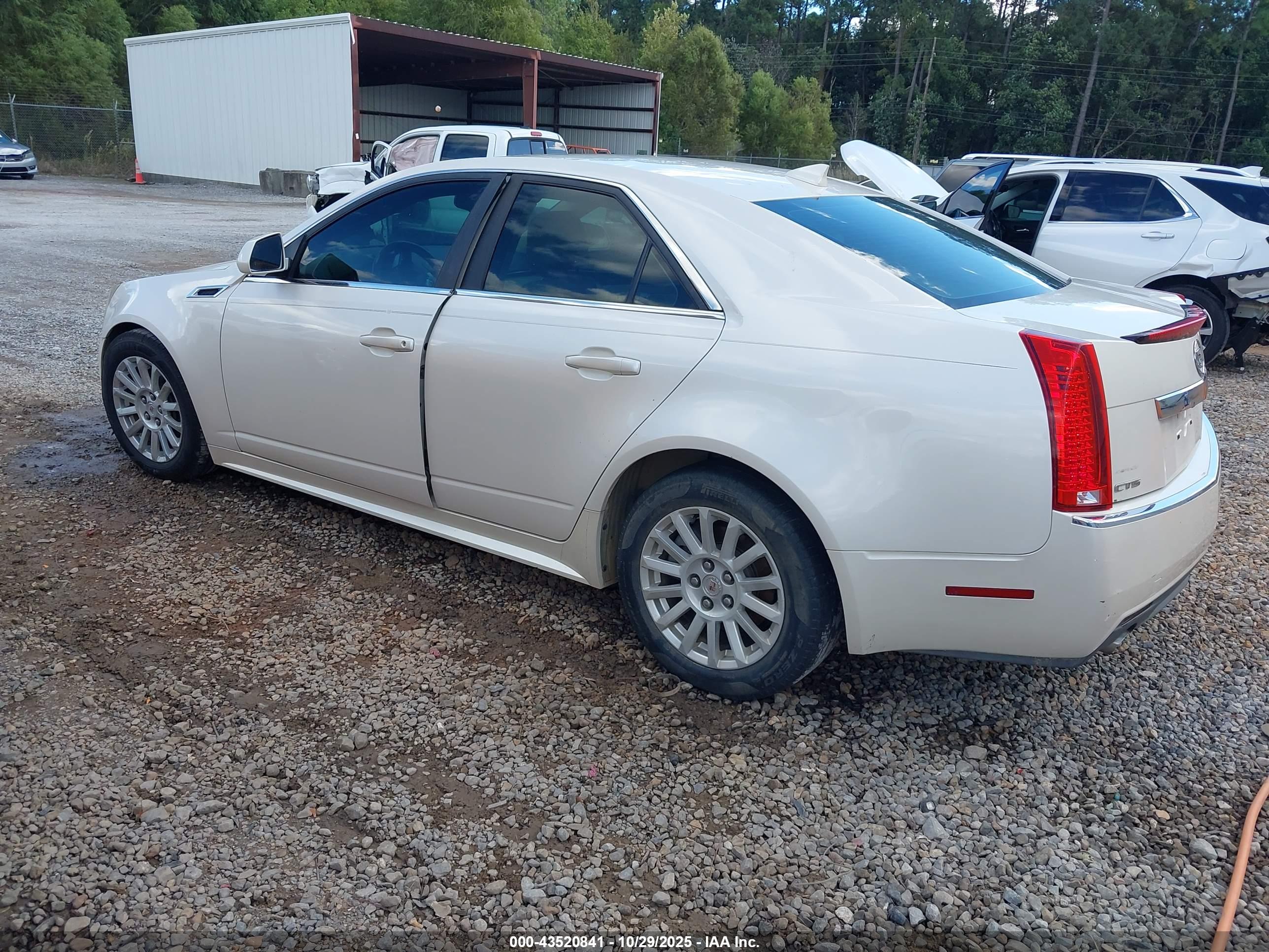 CADILLAC CTS image 3
