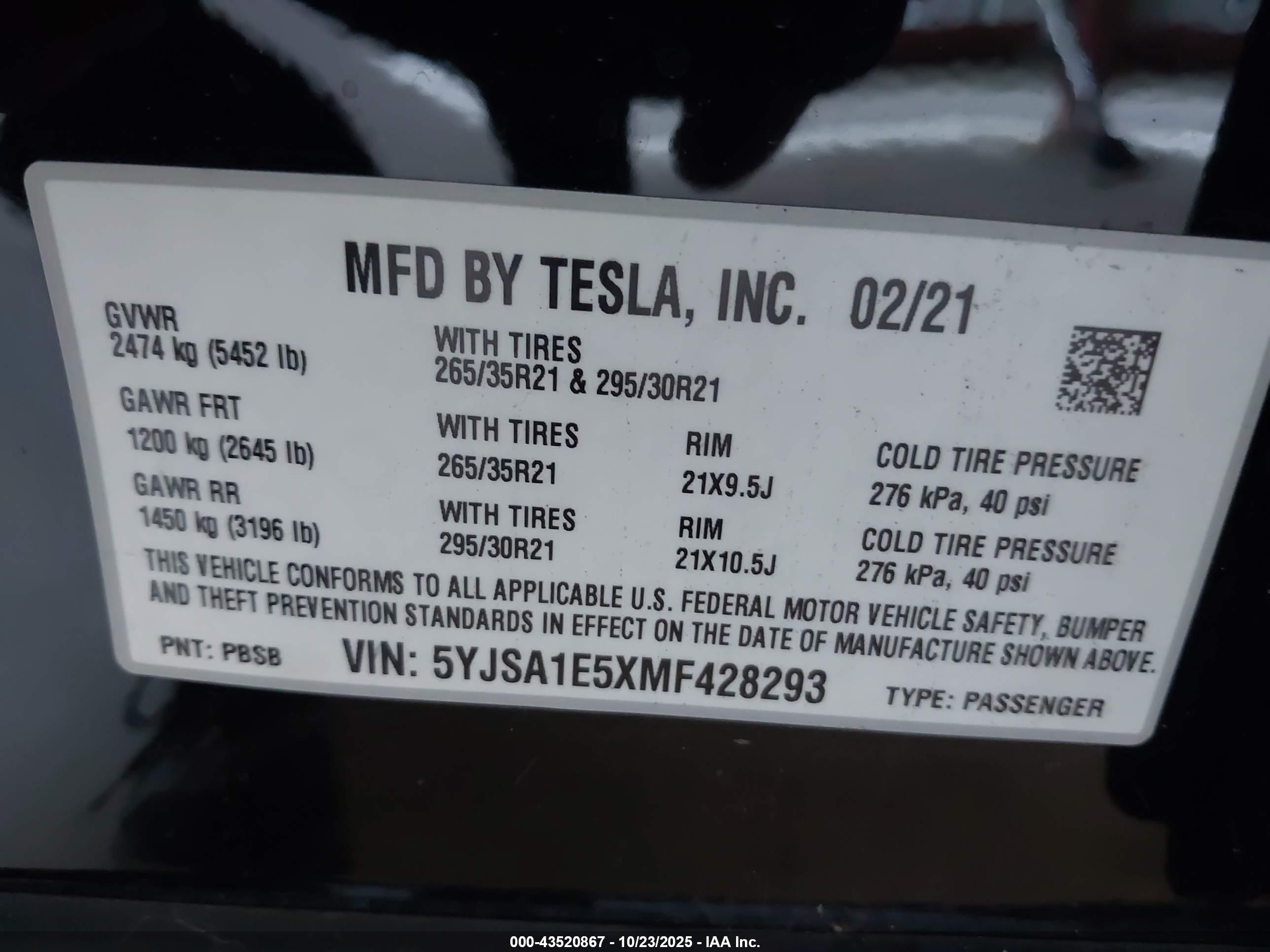 TESLA MODEL image 9