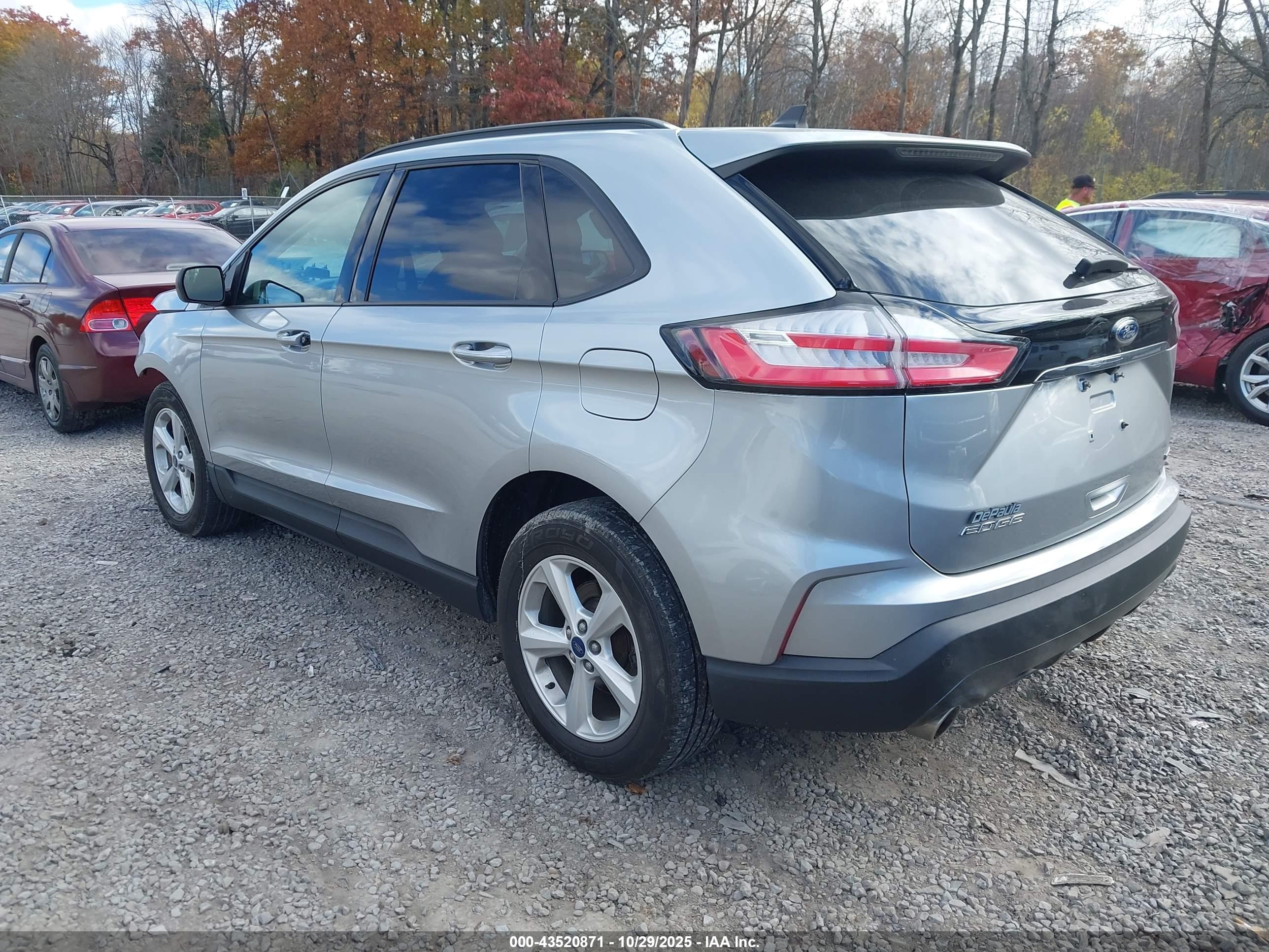 FORD EDGE image 3