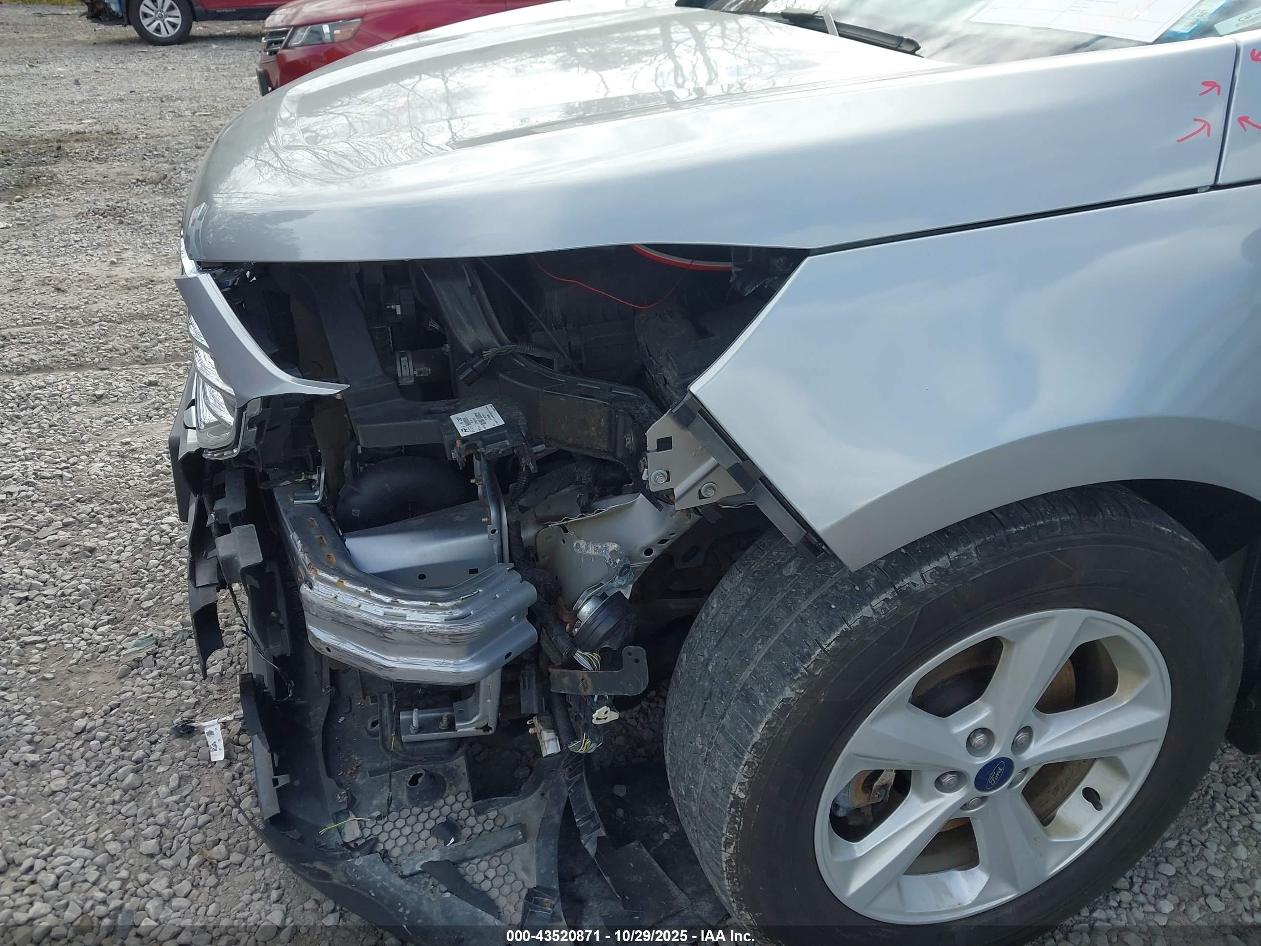 FORD EDGE image 6