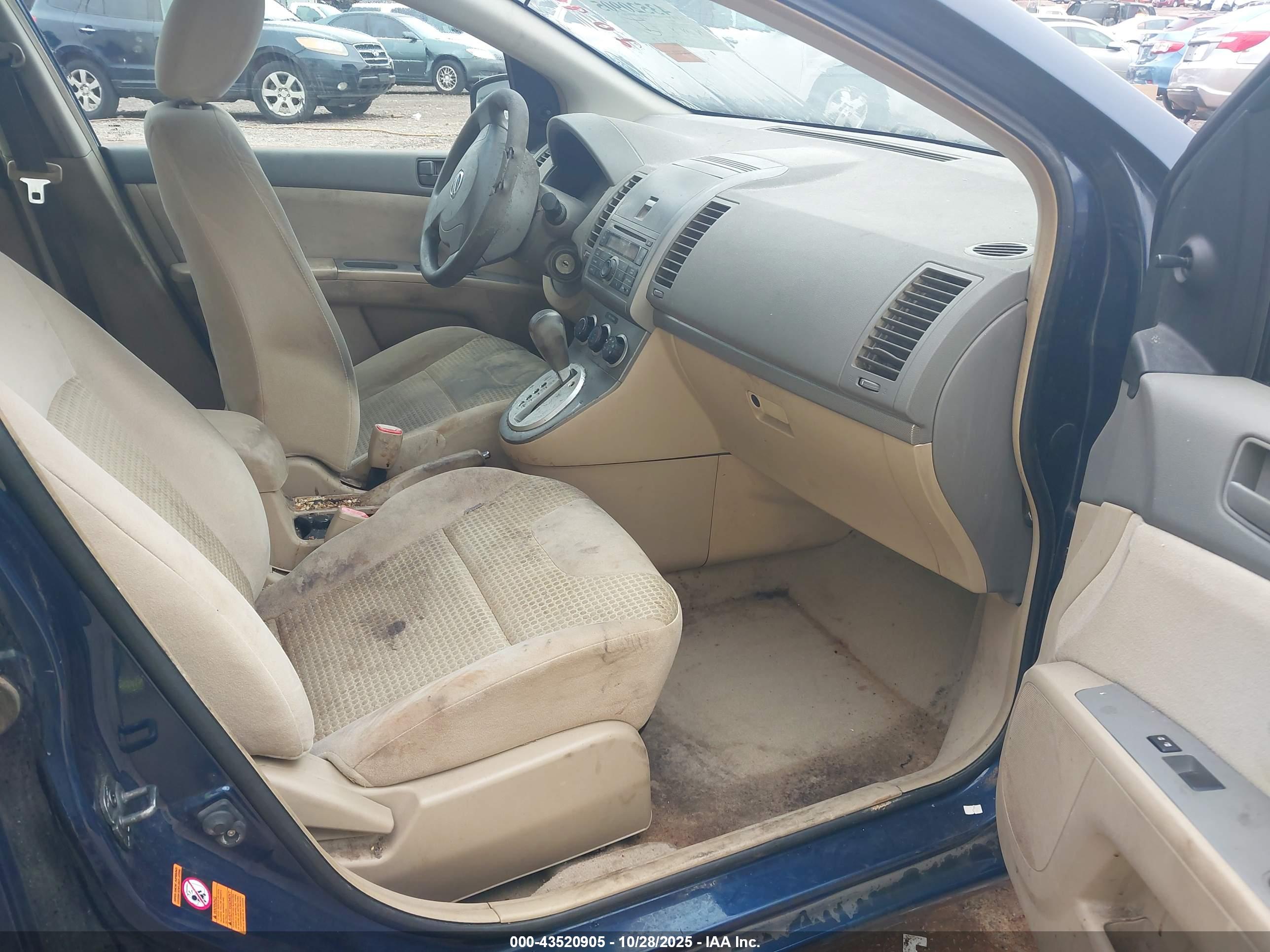 NISSAN SENTRA image 5