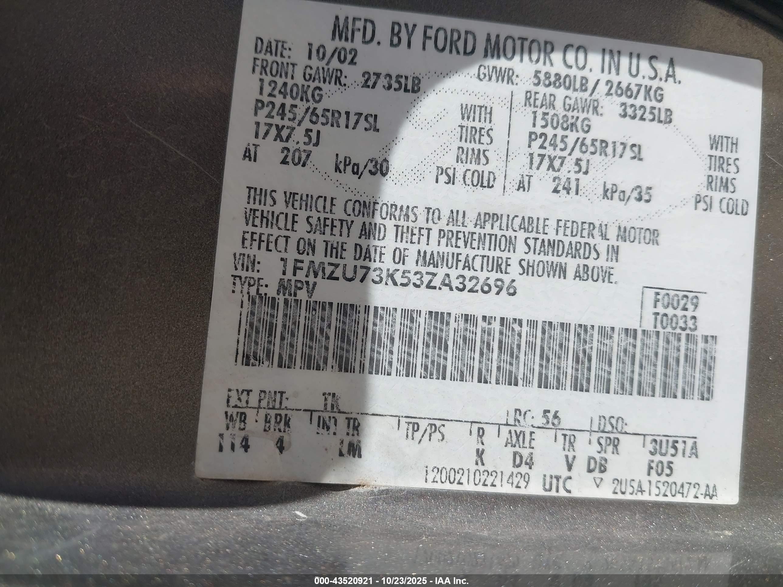 FORD EXPLORER image 9