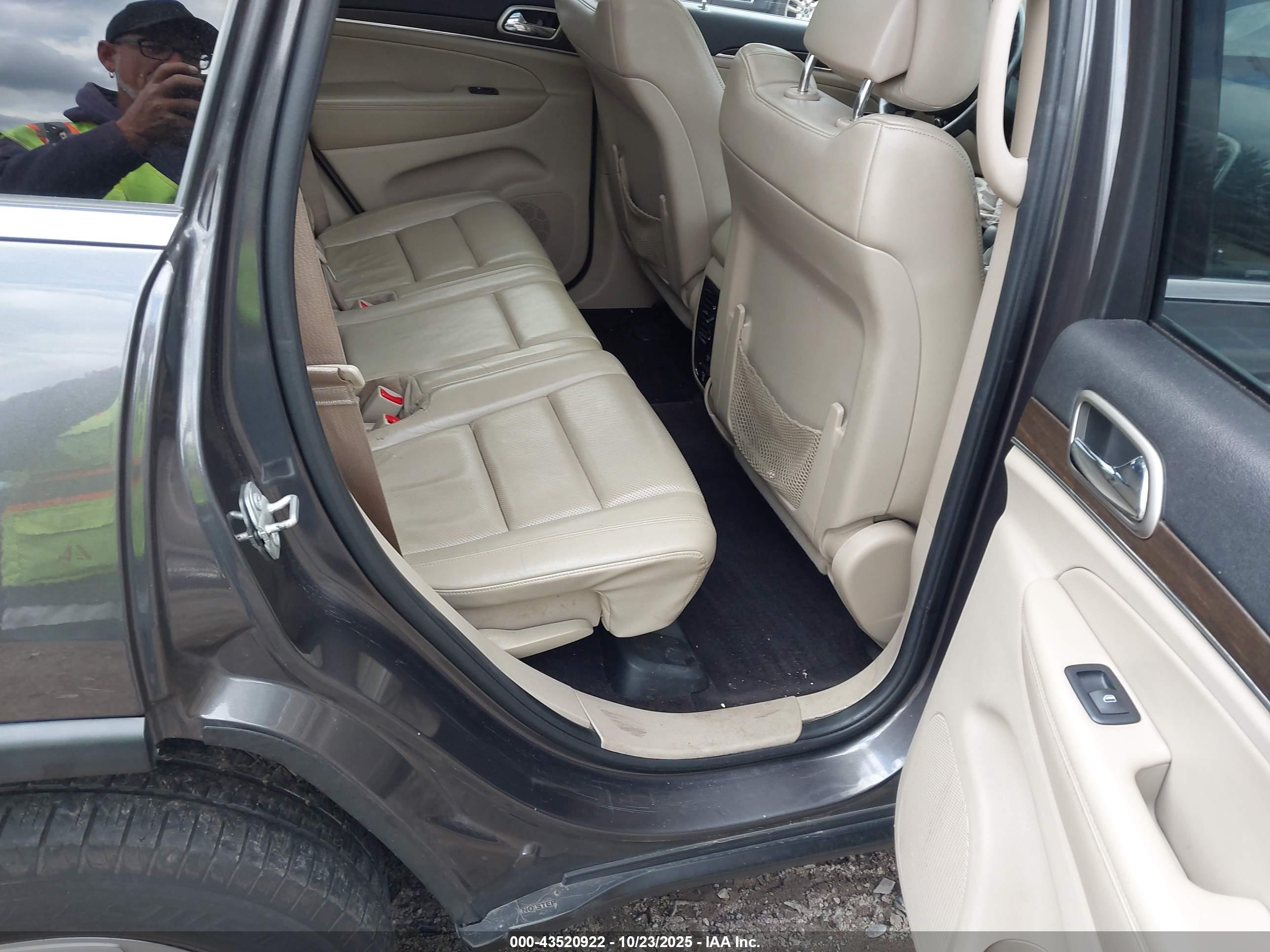 JEEP GRAND image 8