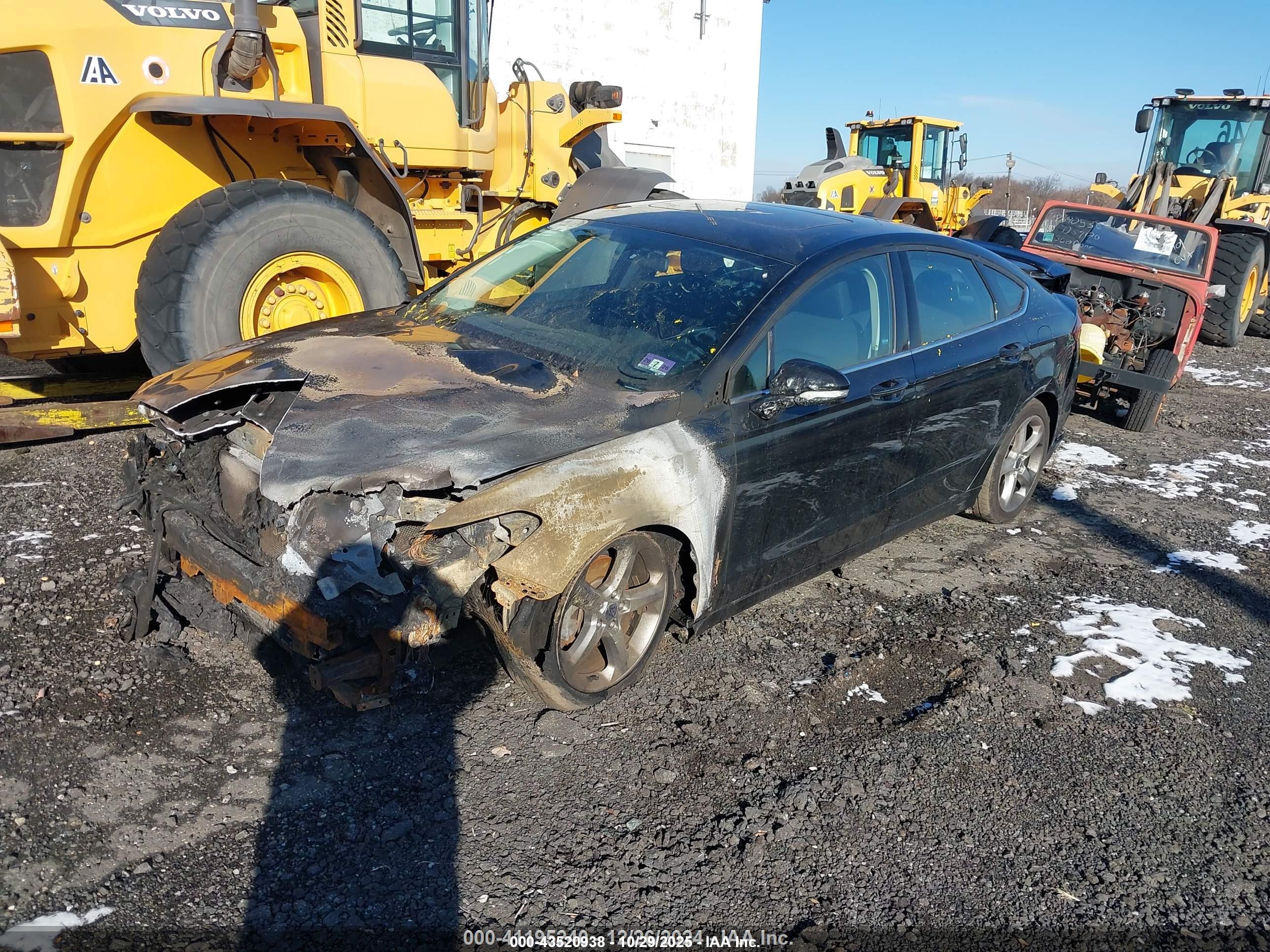 FORD FUSION image 2