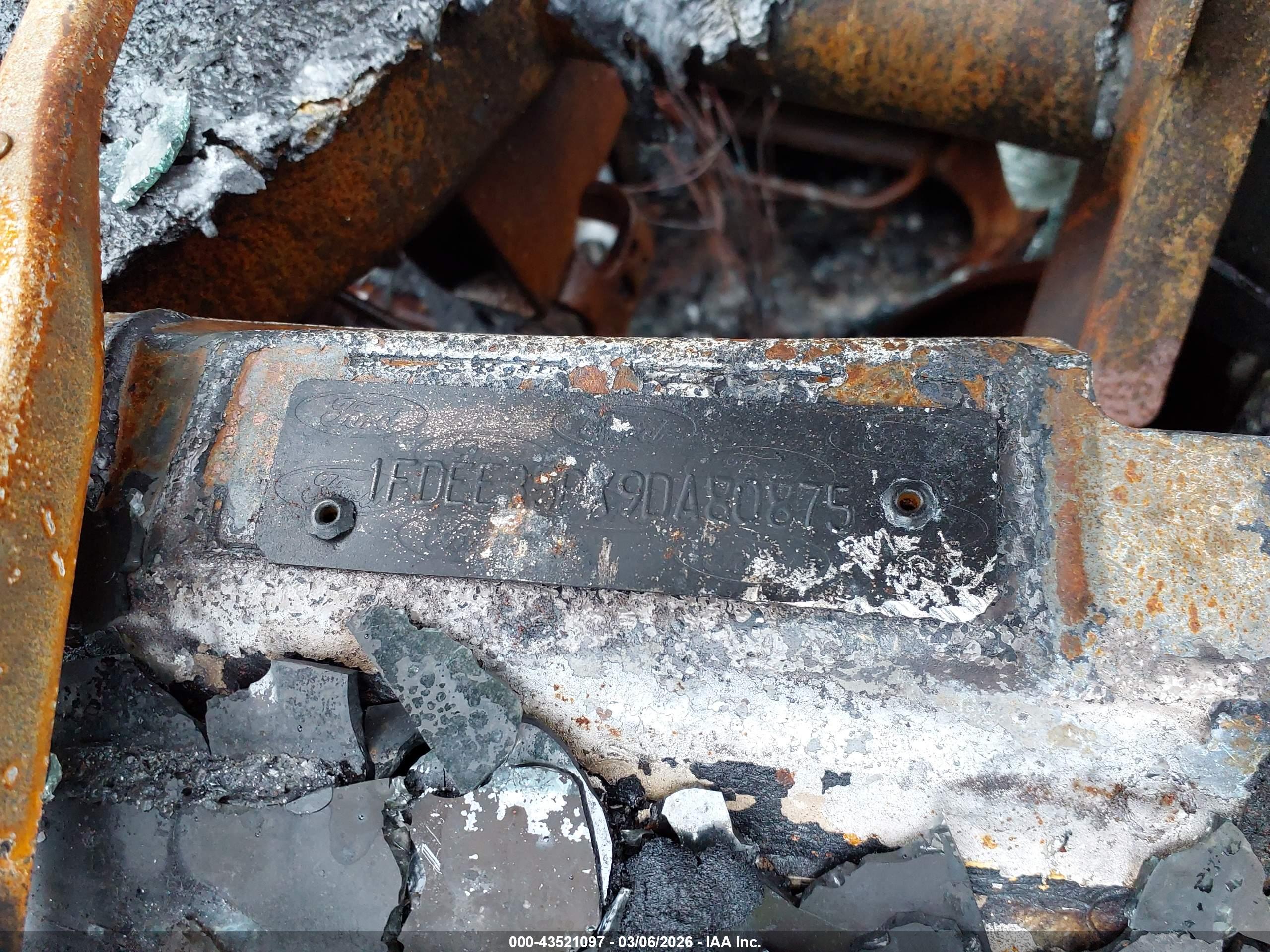 FORD E-350 image 9