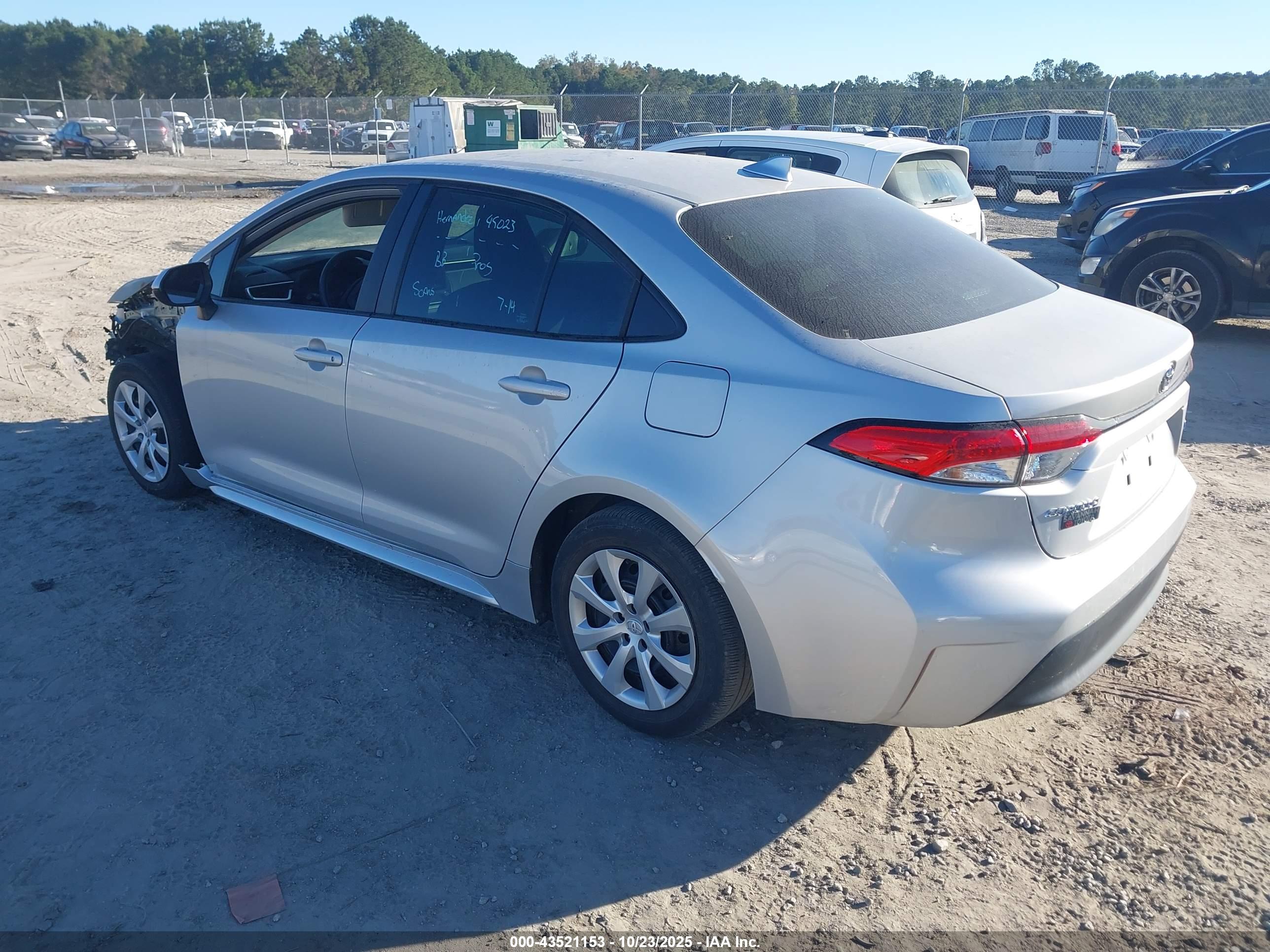 TOYOTA COROLLA image 3