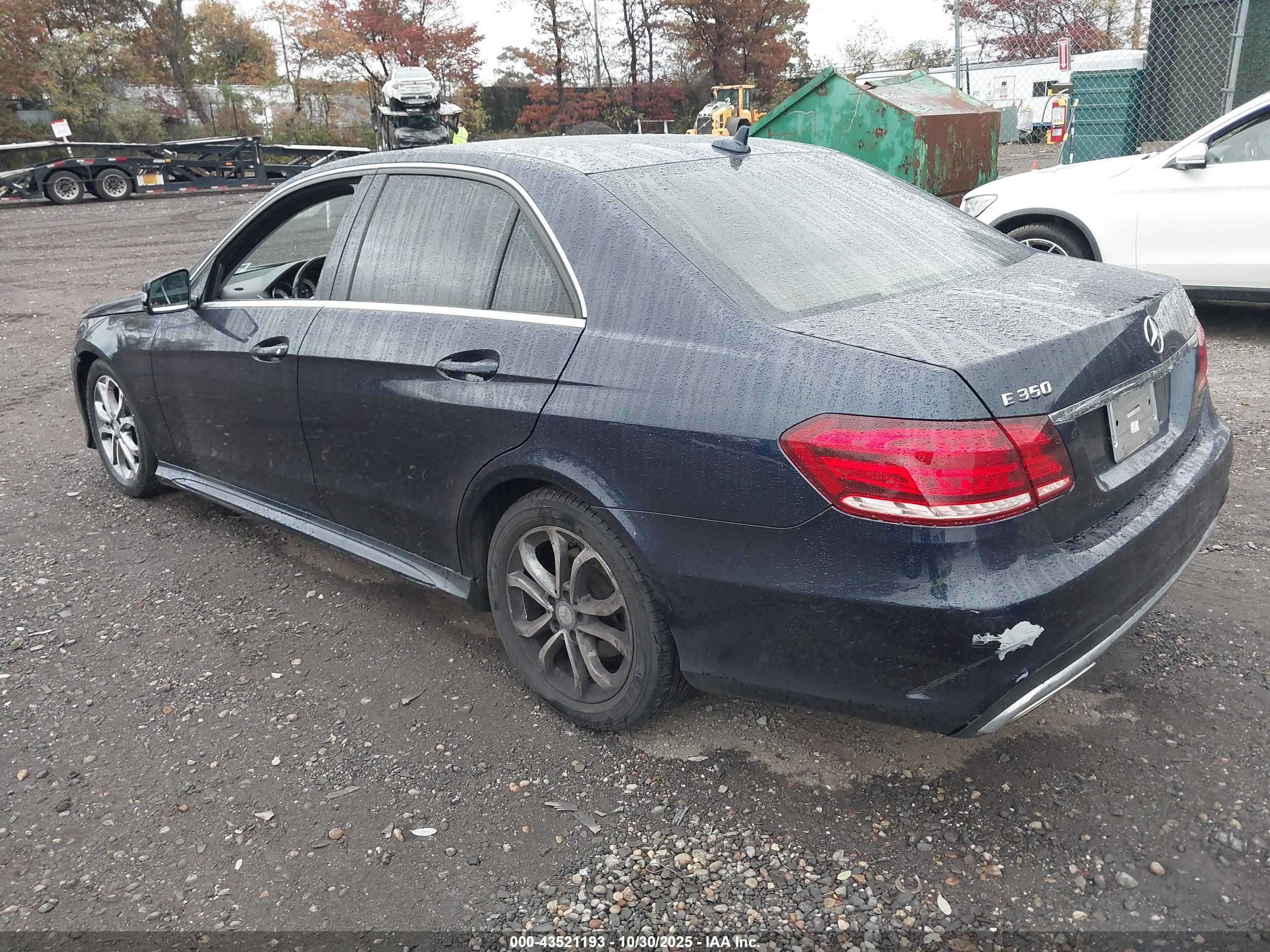 MERCEDES-BENZ E image 3