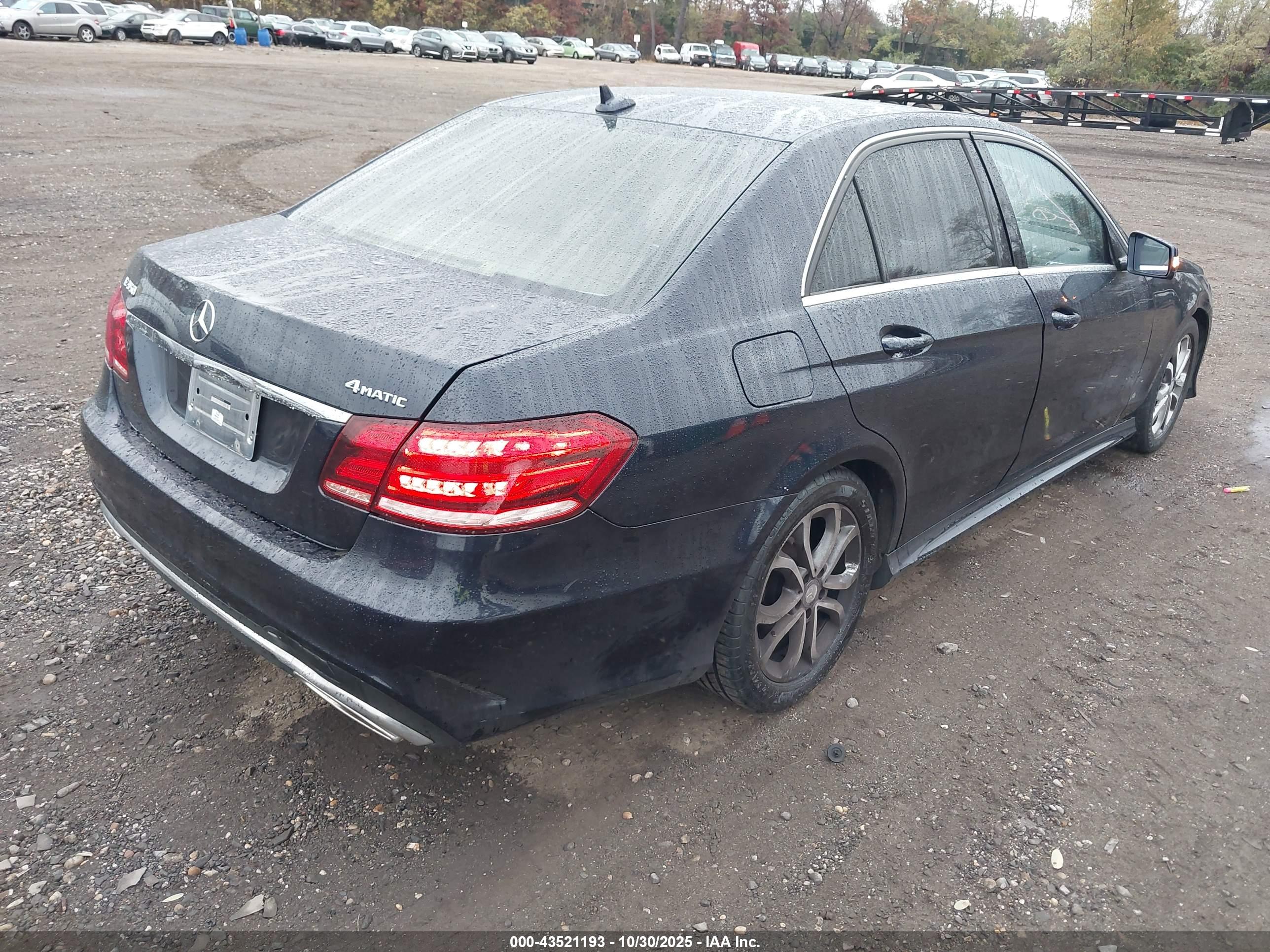MERCEDES-BENZ E image 4