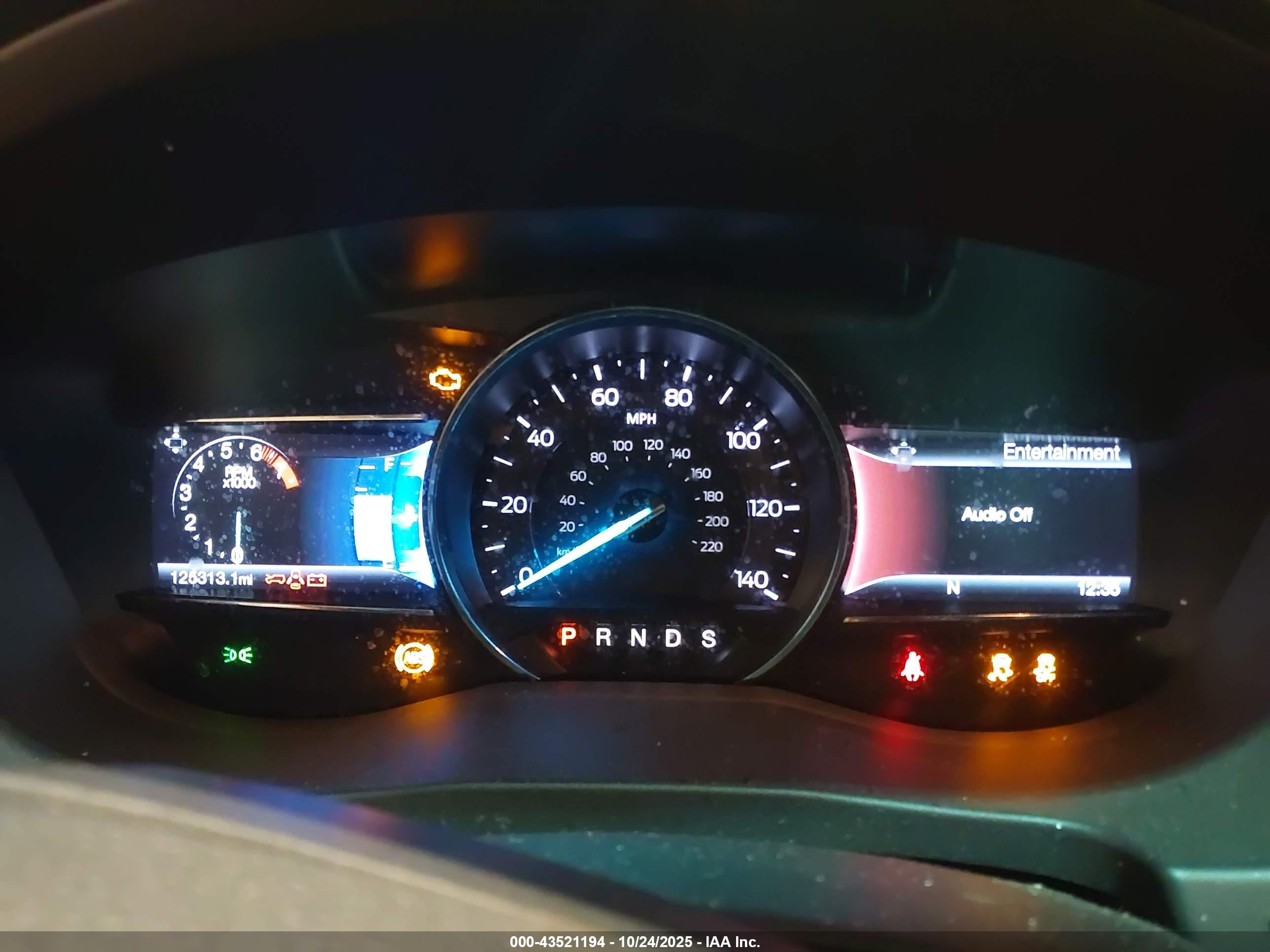 FORD EXPLORER image 7