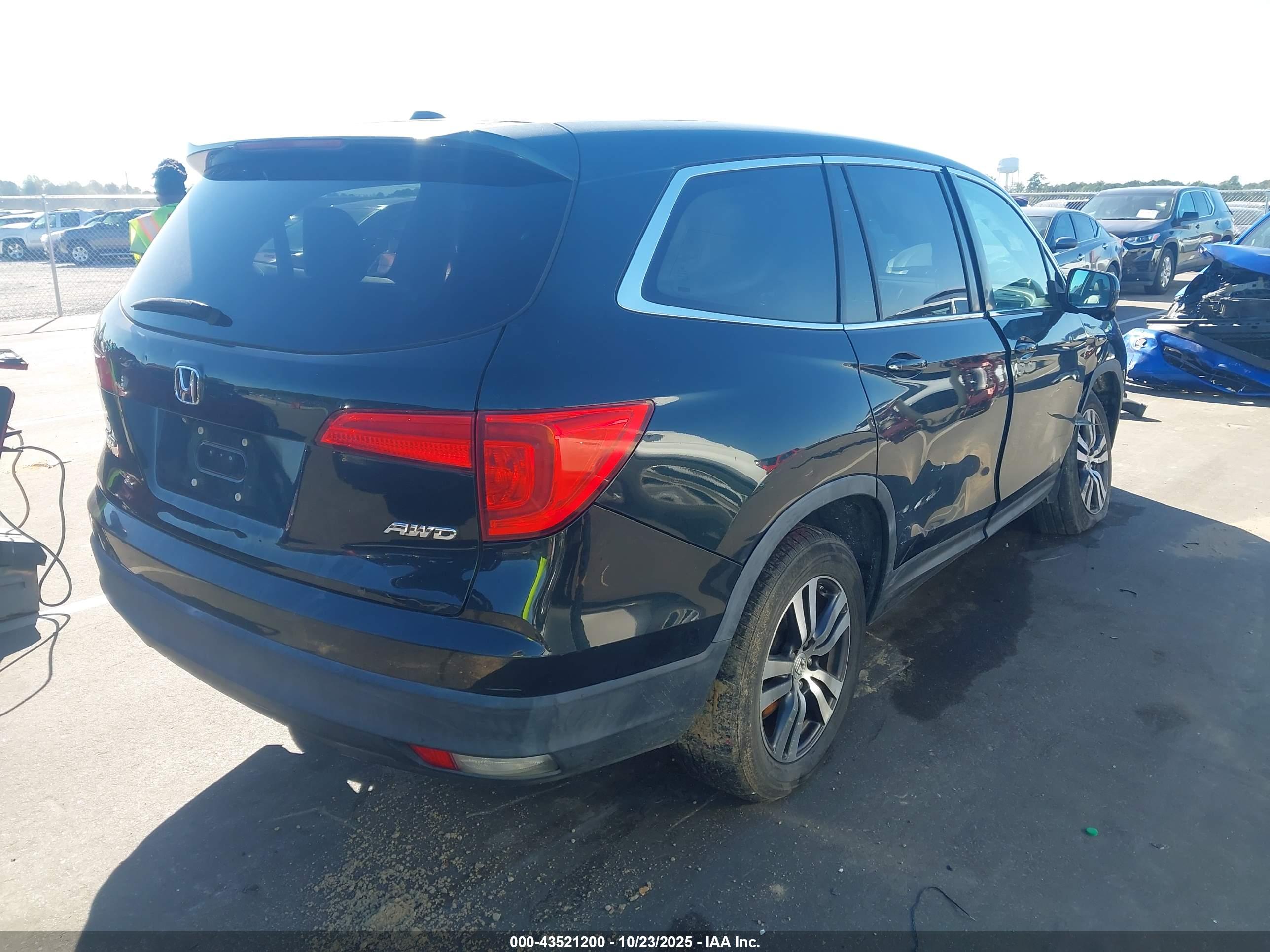 HONDA PILOT image 4