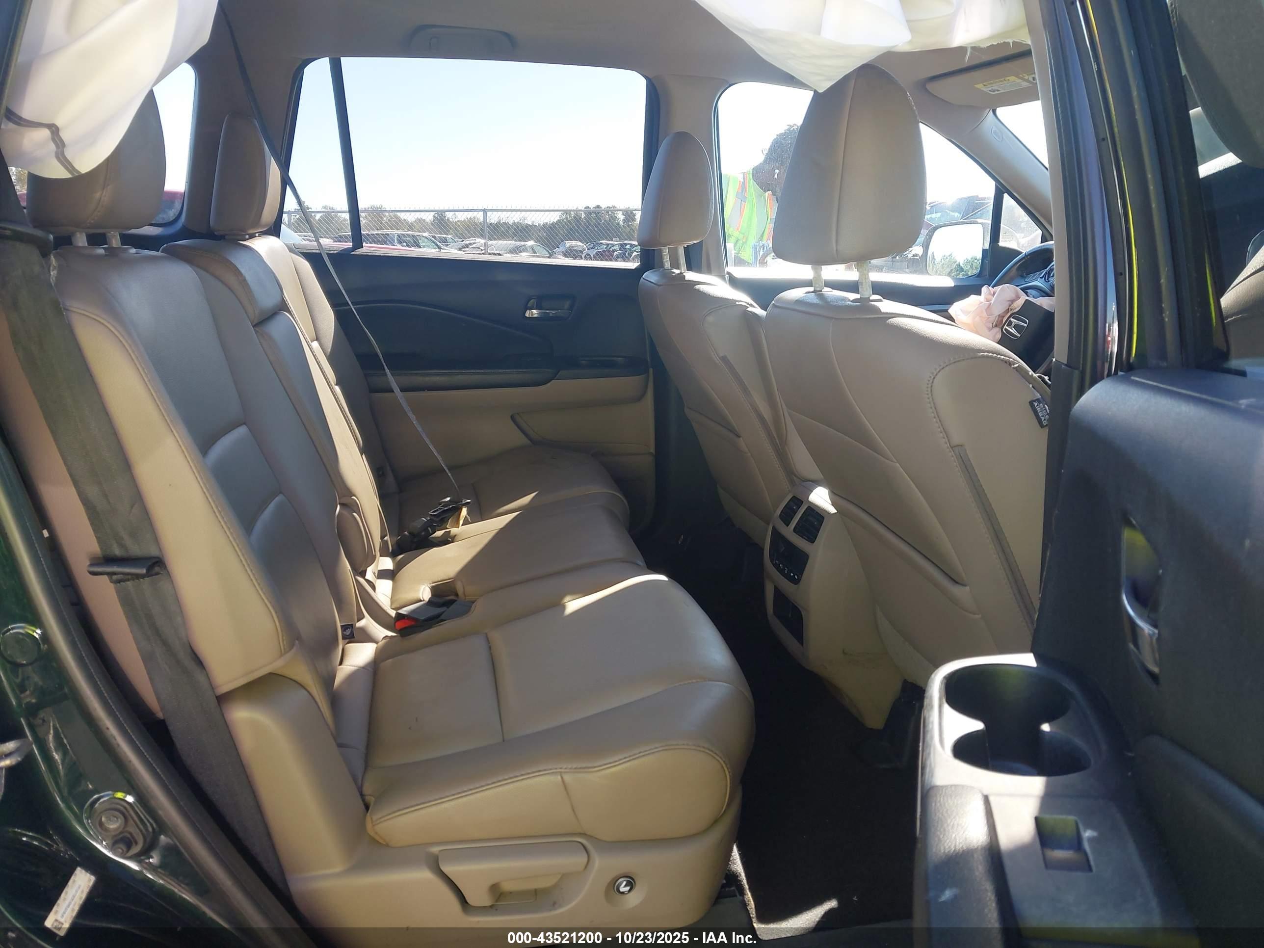 HONDA PILOT image 8