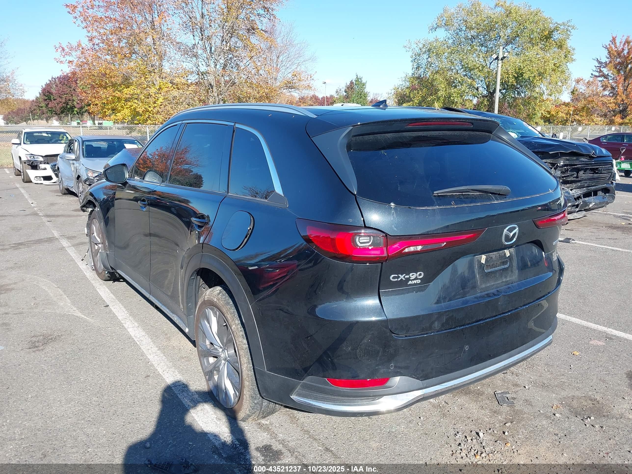 MAZDA CX-90 image 3