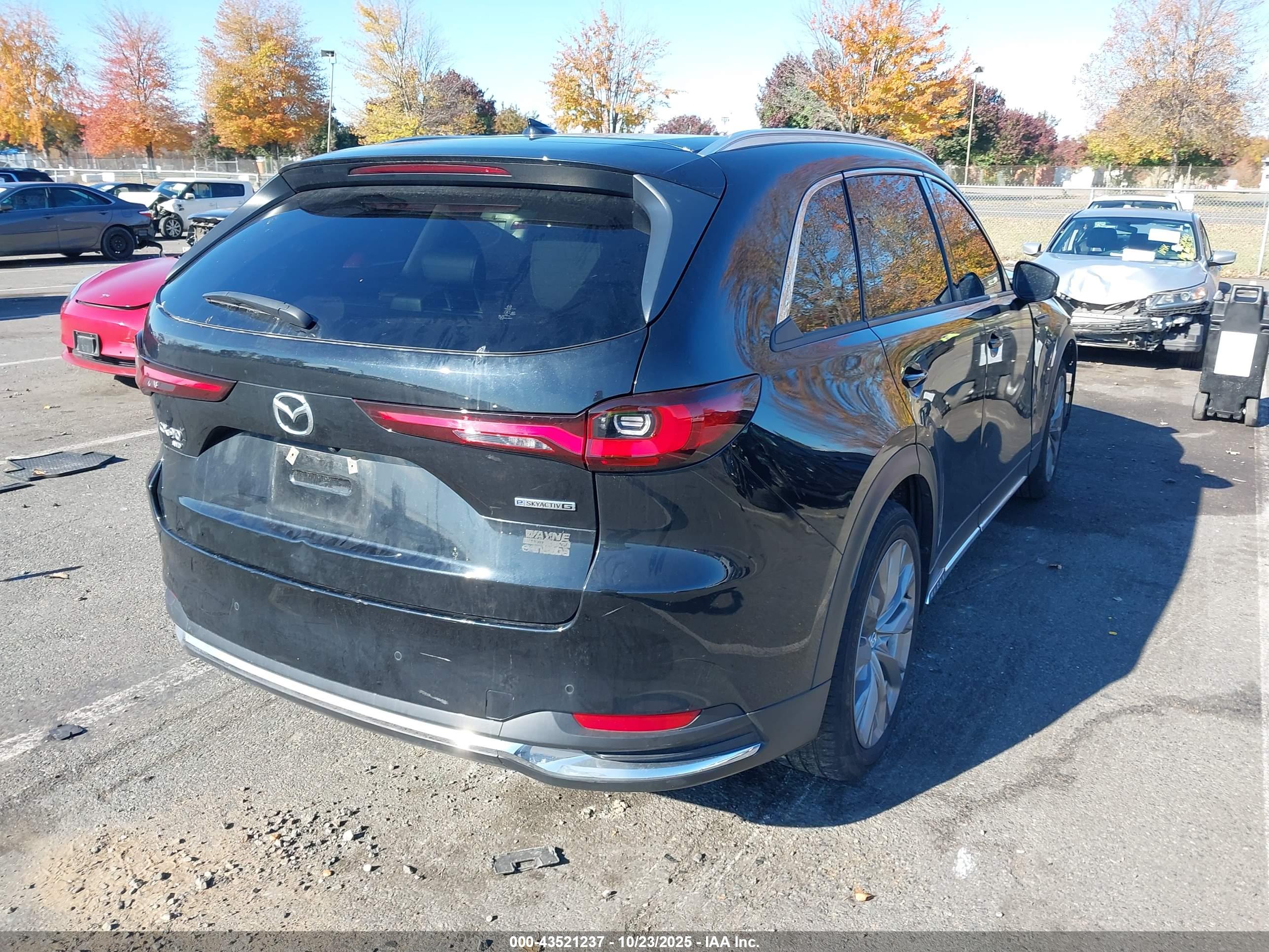 MAZDA CX-90 image 4