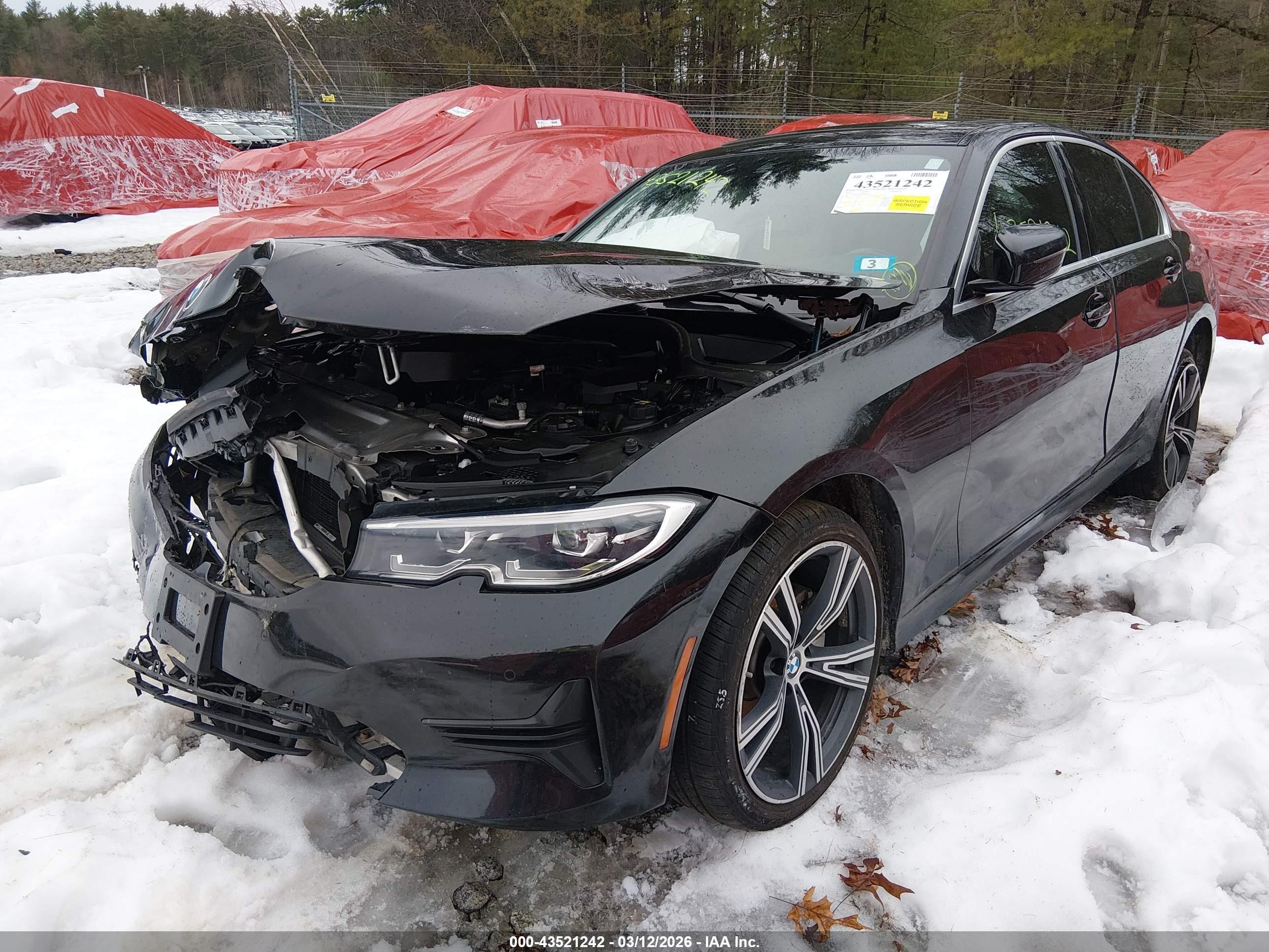 BMW 3 image 2