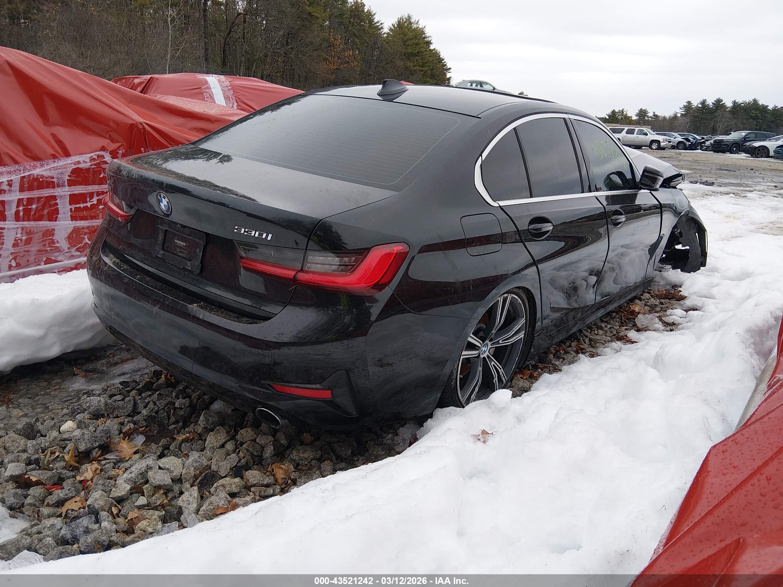 BMW 3 image 4