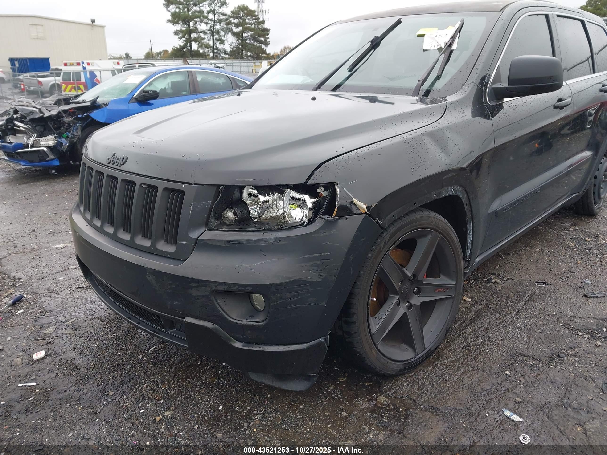 JEEP GRAND image 6