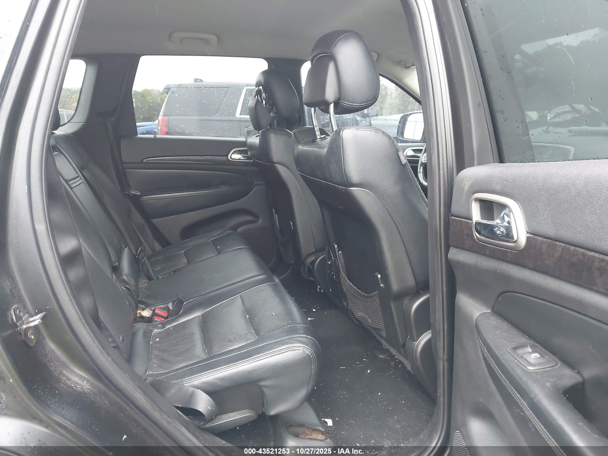 JEEP GRAND image 8