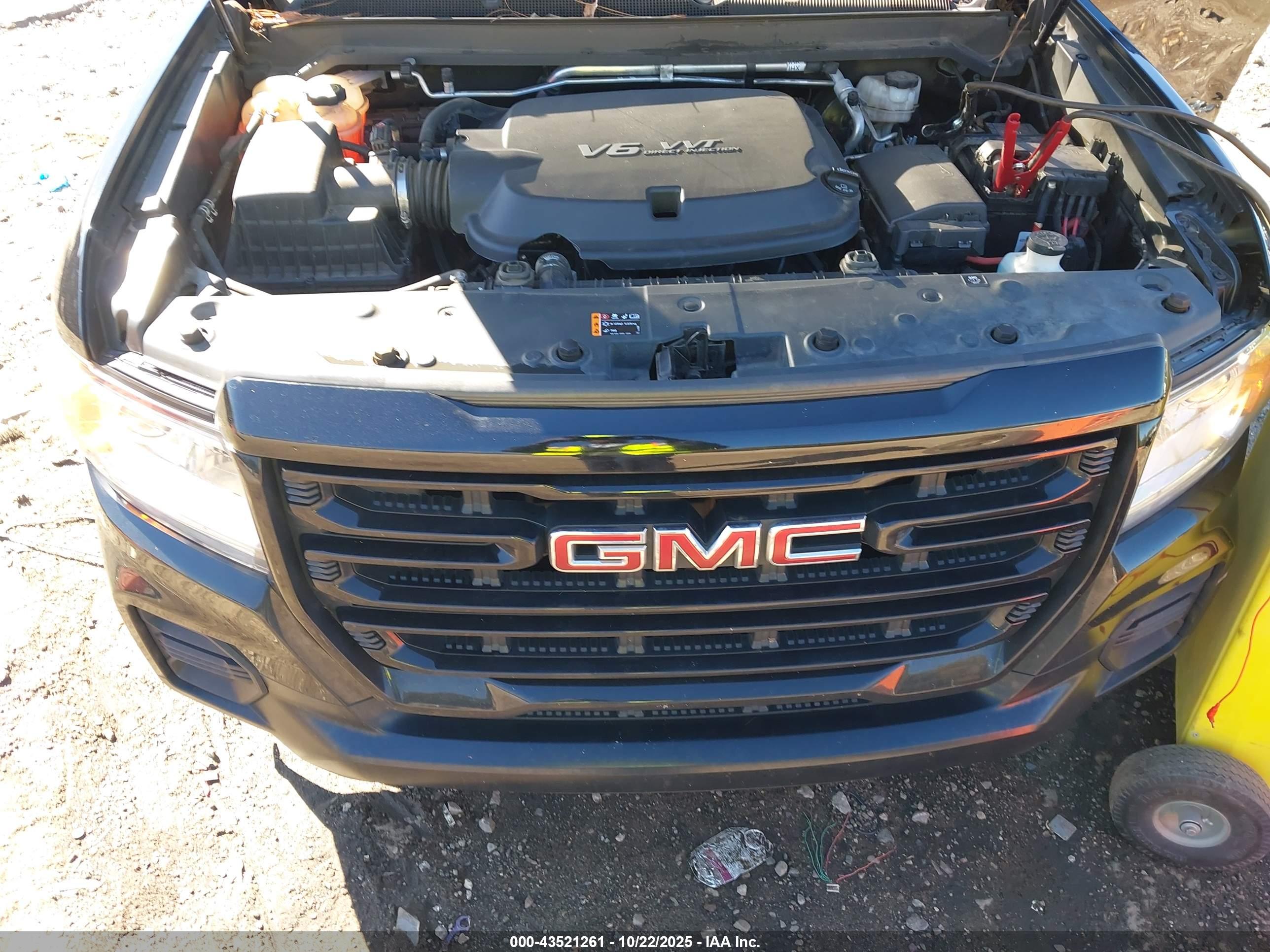 GMC CANYON image 10