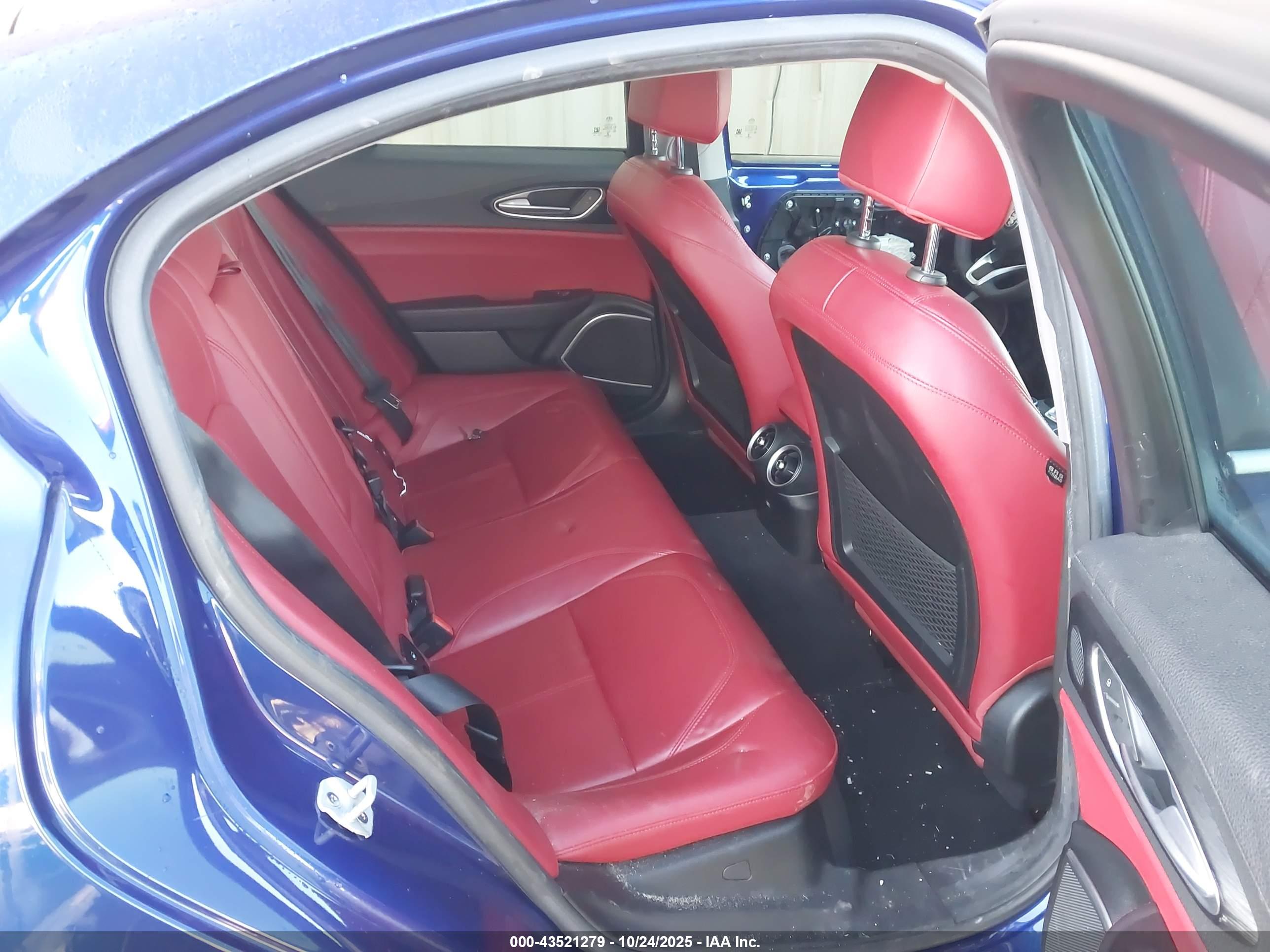 ALFA ROMEO image 8